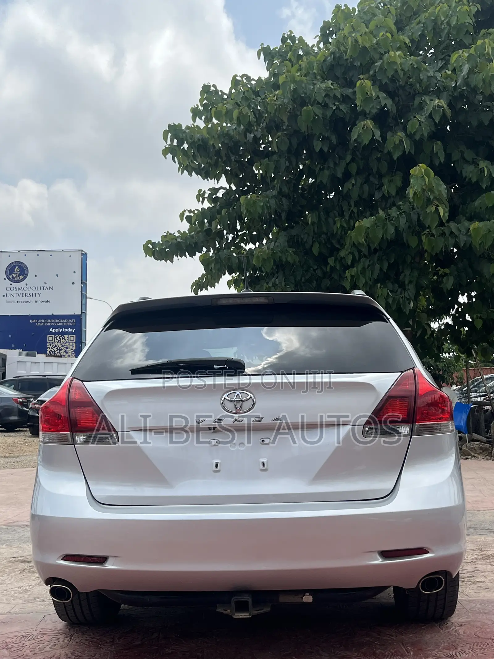 Toyota Venza 2009 Silver