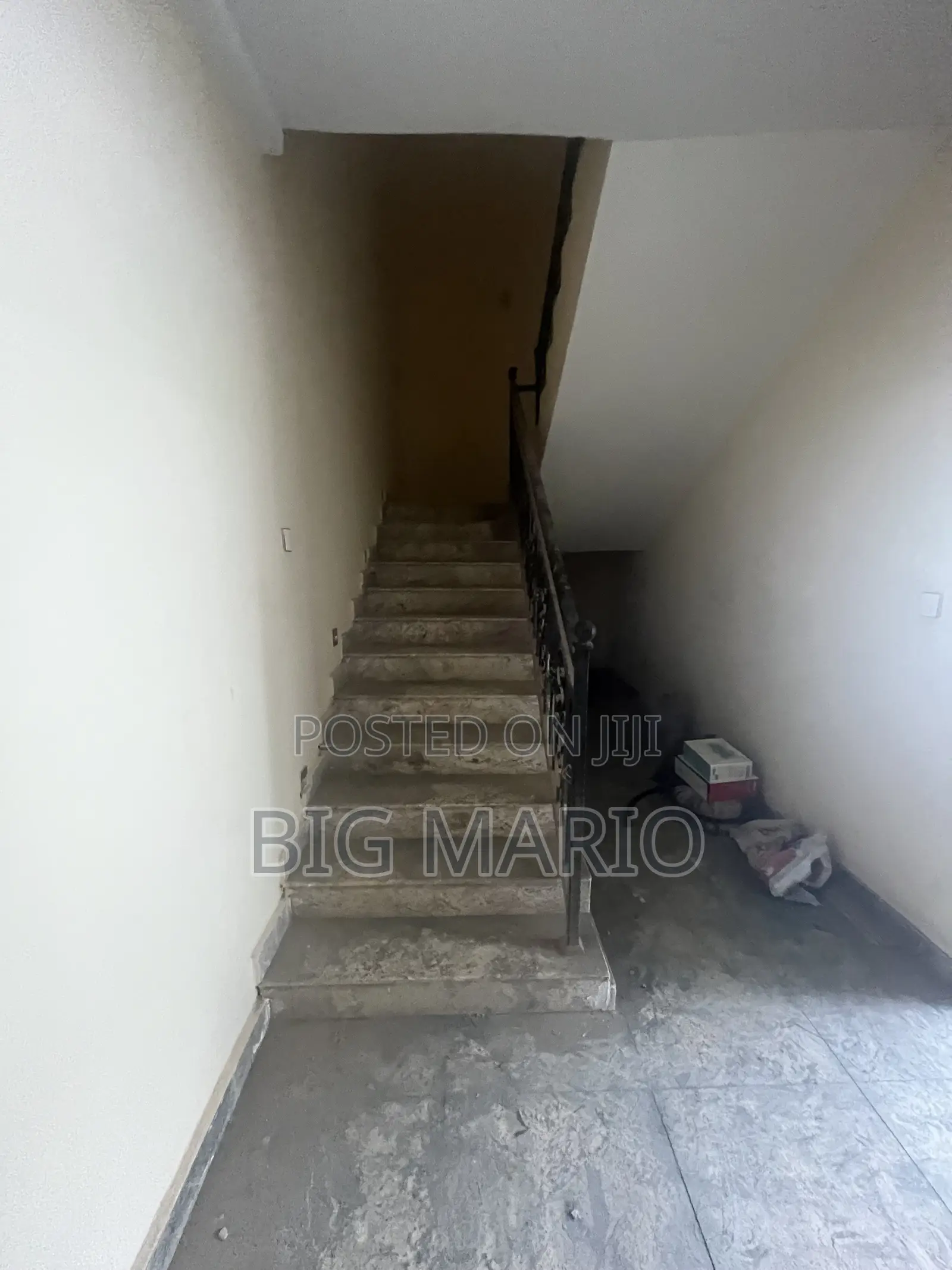 4bdrm Duplex in Guzape for sale