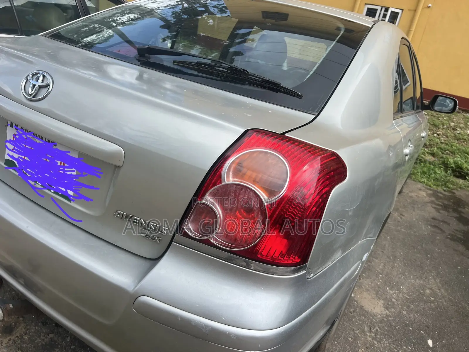 Toyota Avensis 2.0 Advanced Automatic 2010 Silver