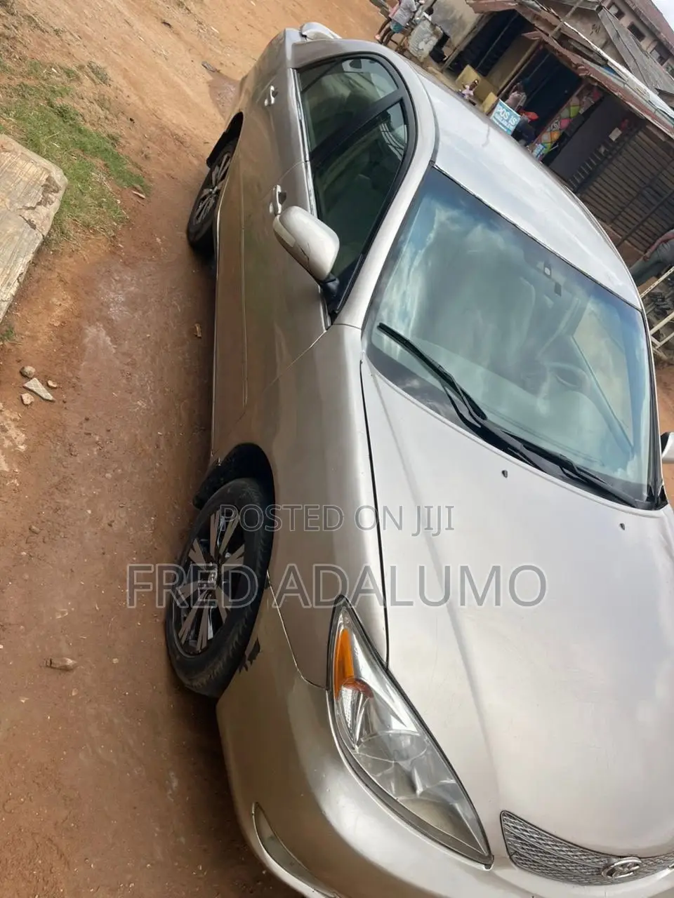 Toyota Camry LE 4dr Sedan (2.4L 4cyl 4A) 2004 Gold