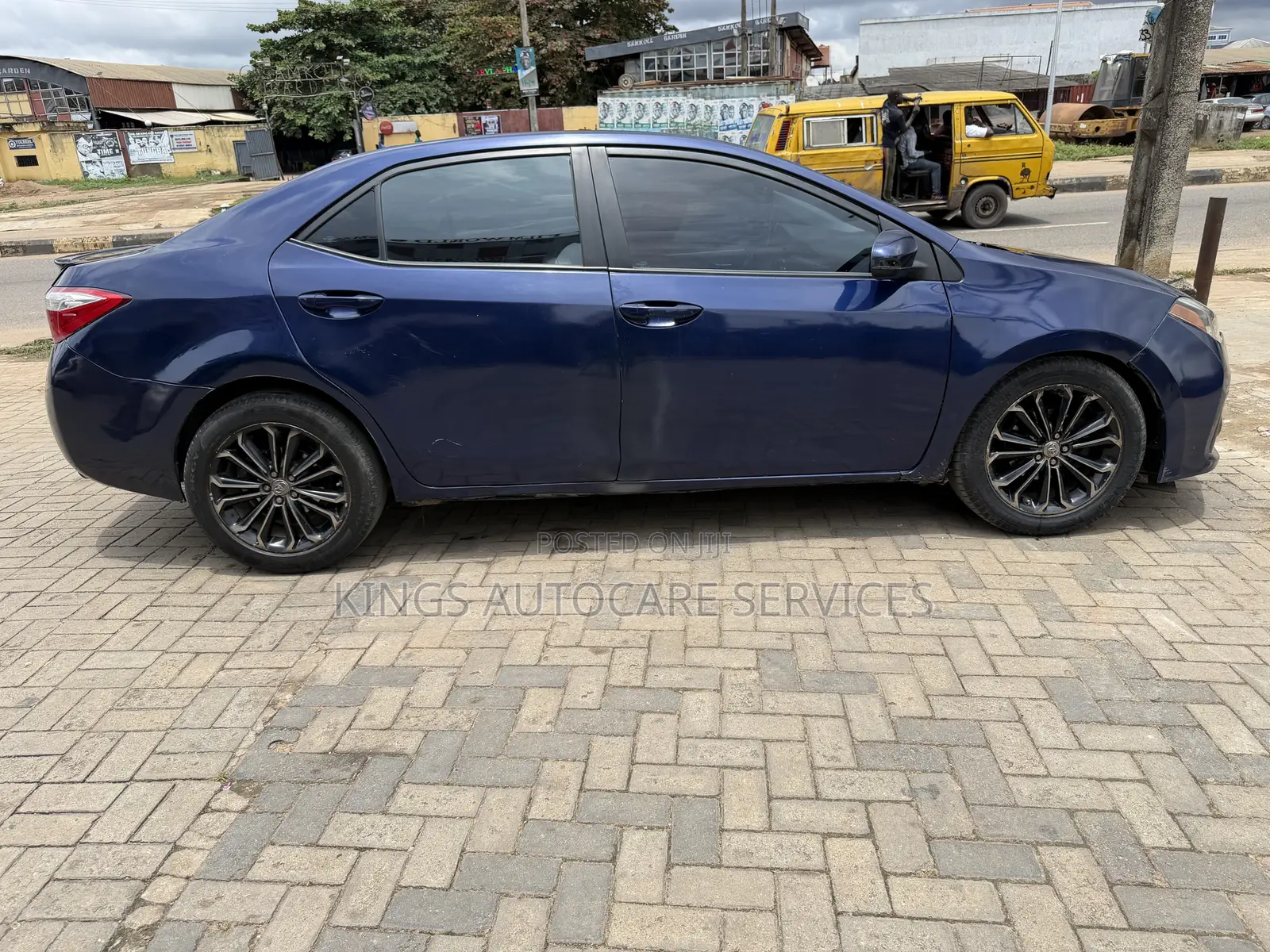 Toyota Corolla S 4dr Sedan (1.8L 4cyl CVT) 2014 Blue