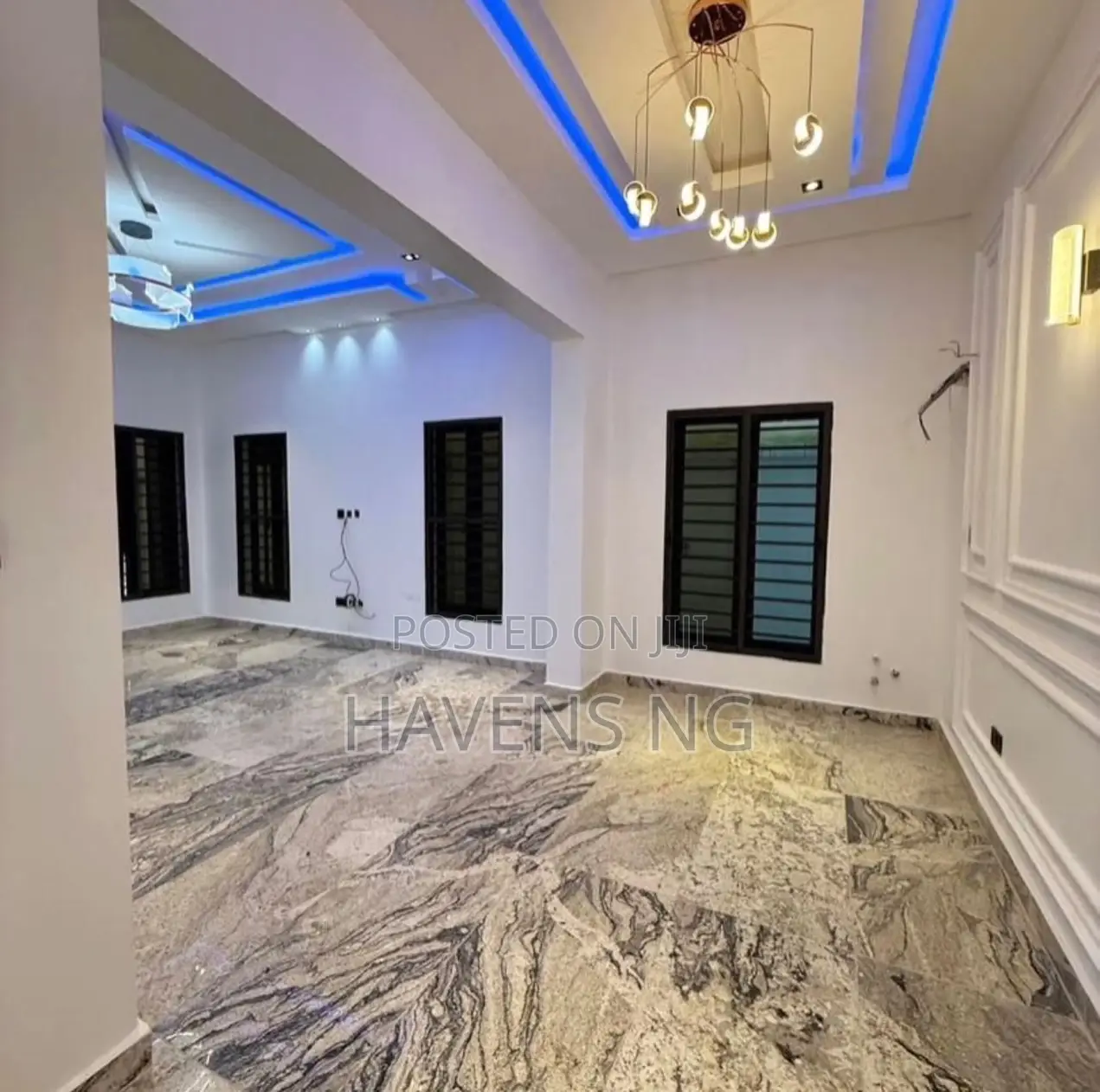 4bdrm Duplex in Life Camp for sale