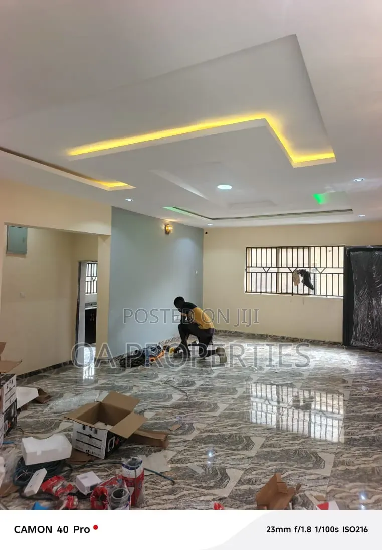 4bdrm Duplex in Okebadan Estate for rent