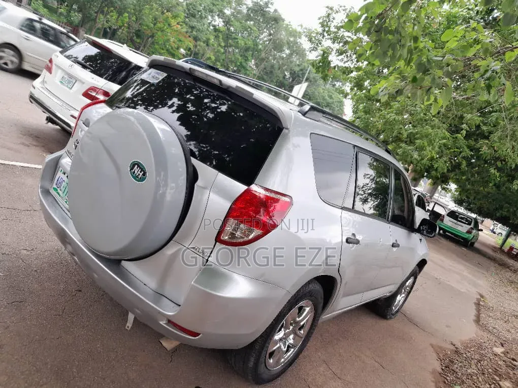 Toyota RAV4 2008 Silver
