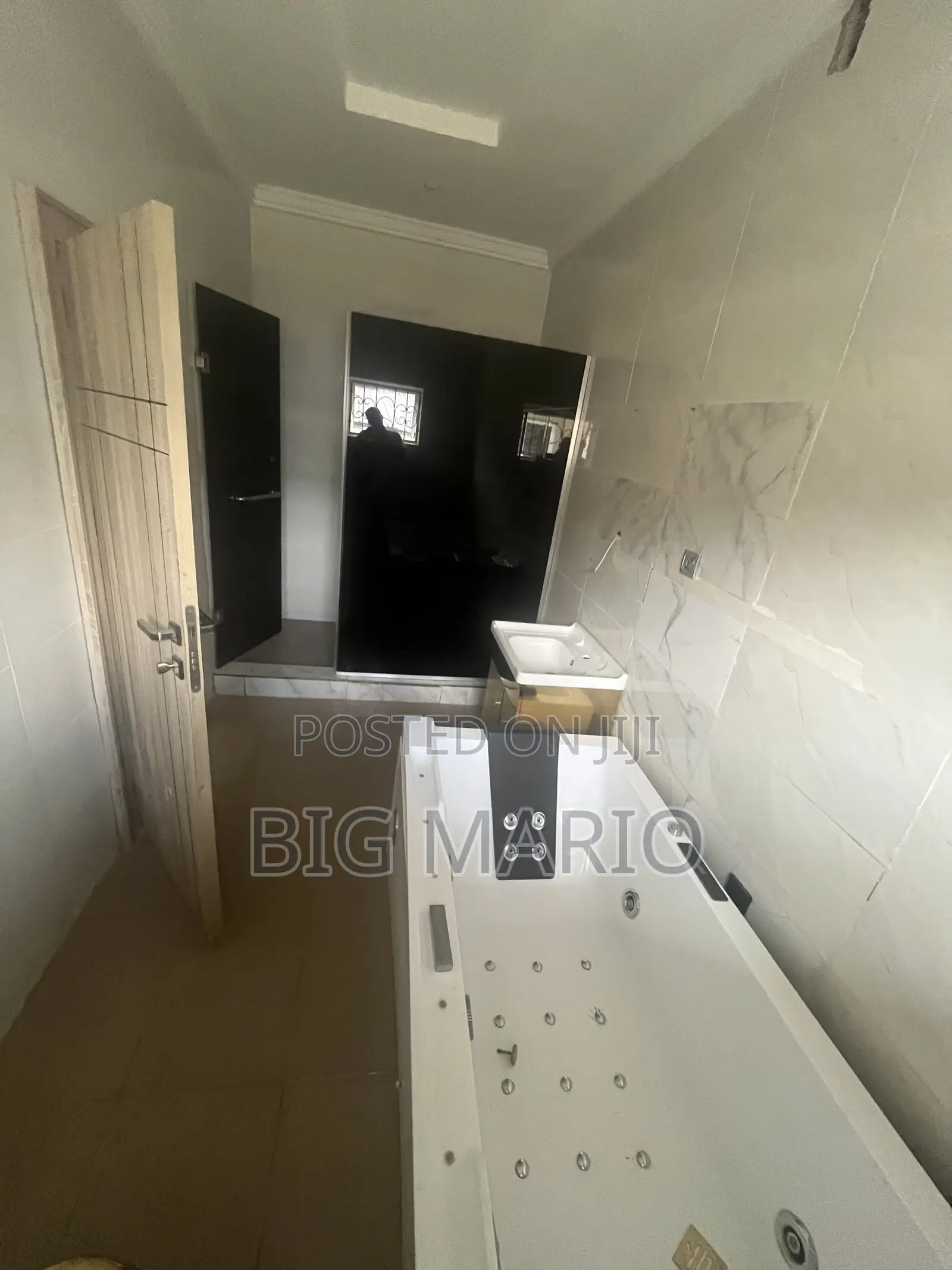 5bdrm Duplex in Guzape for rent