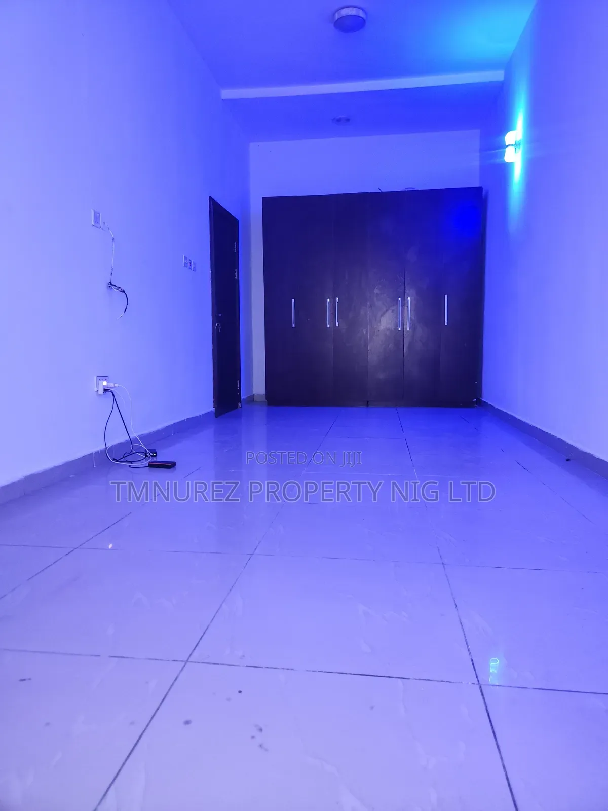 Studio Apartment in Chevron for rent