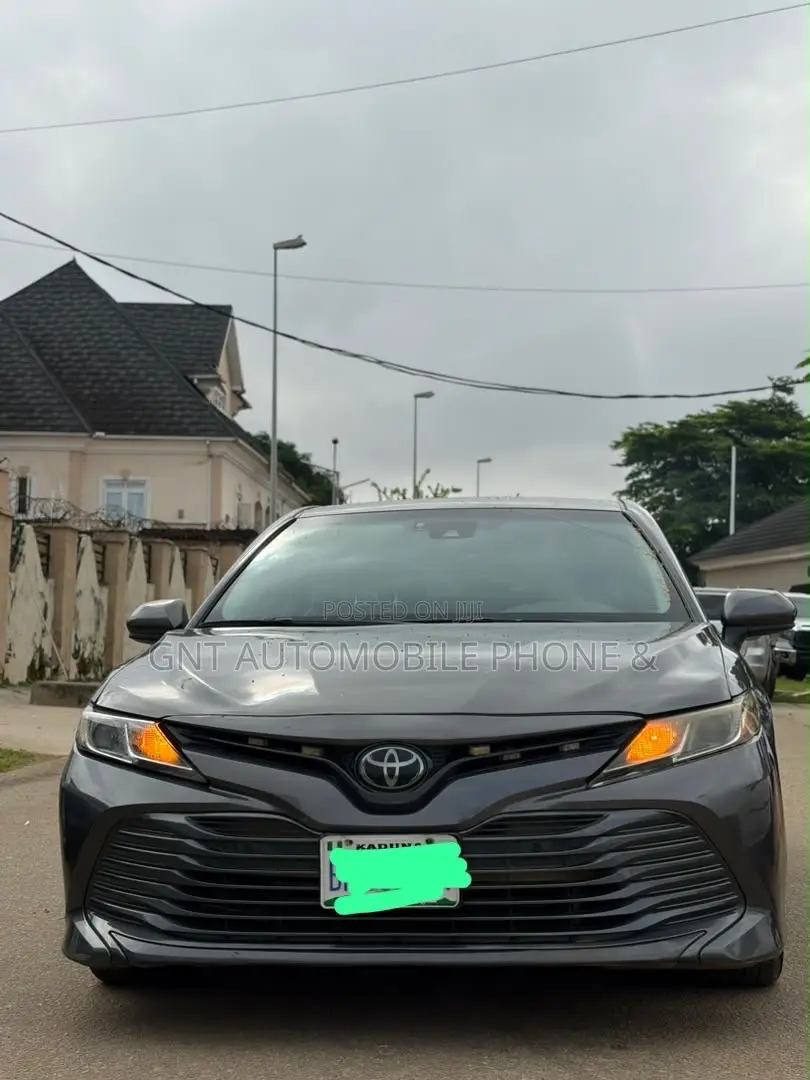 Toyota Camry 2022 Gray