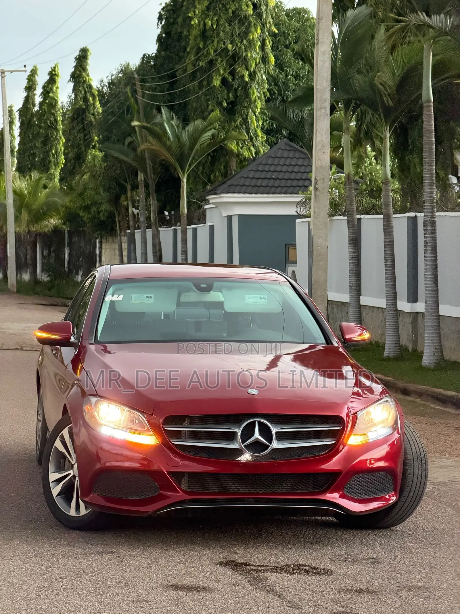 Mercedes-Benz C300 2016 Burgundy