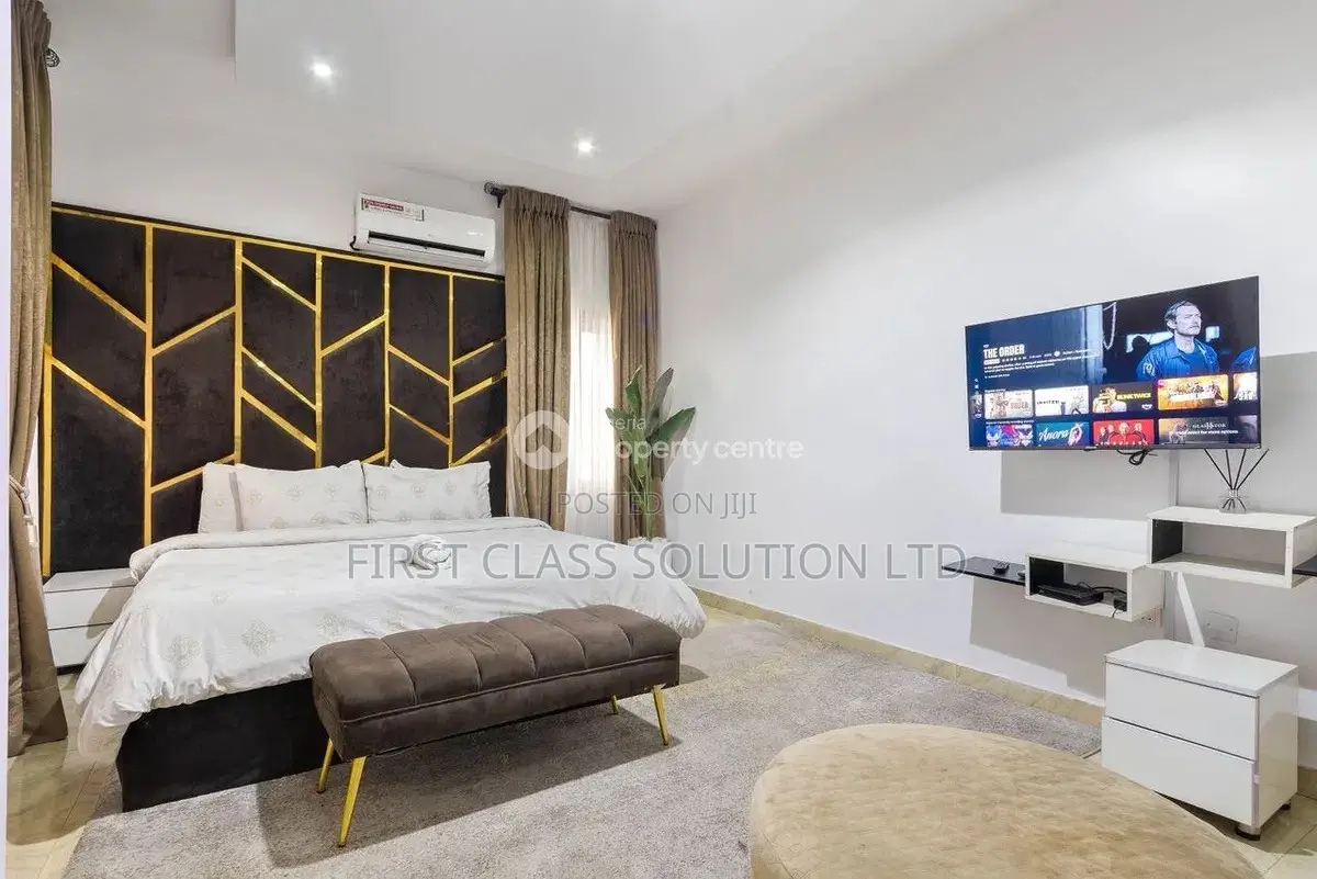 Beautiful 3 Bedroom Apartment