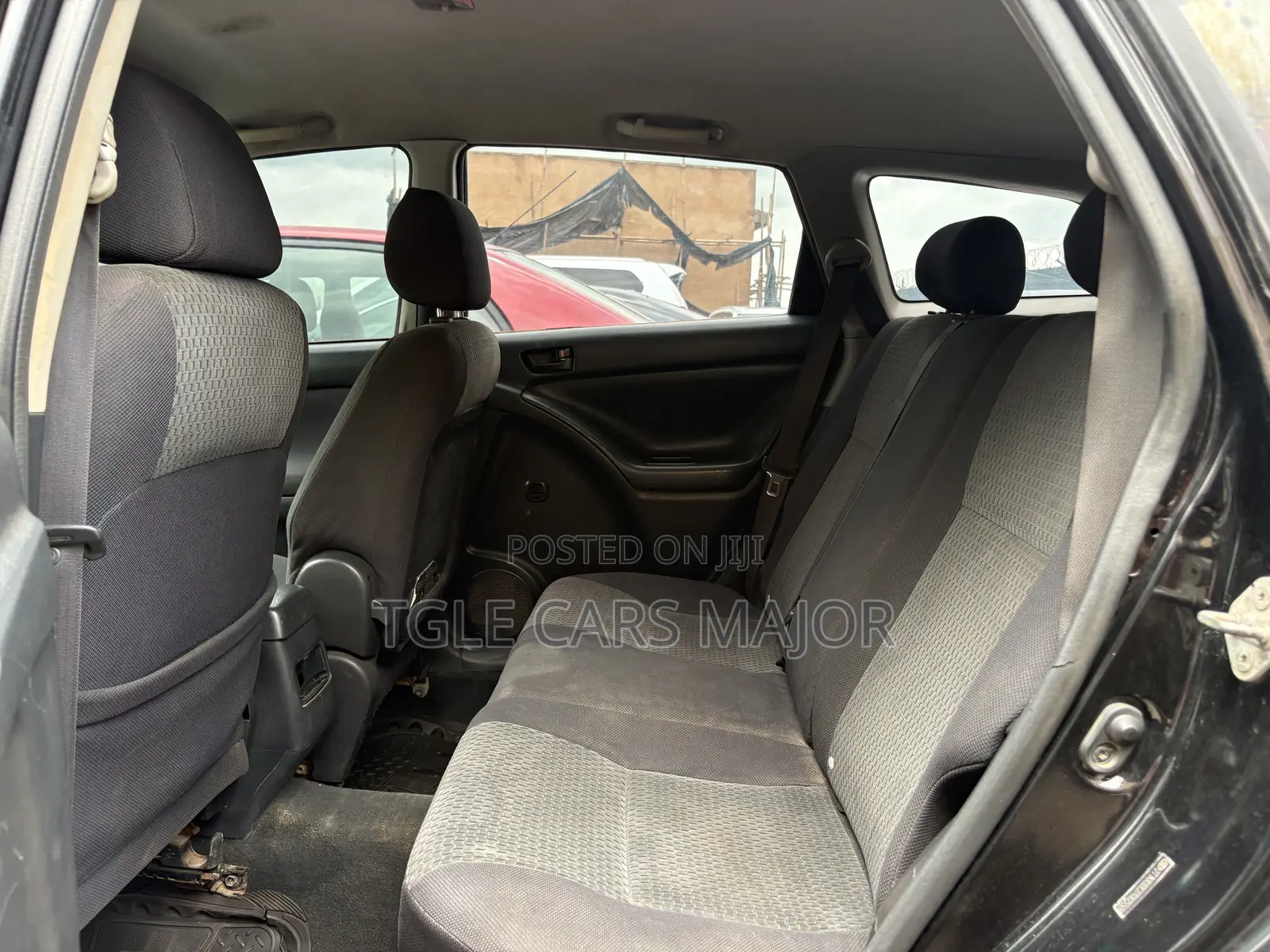 Toyota Matrix XR Hatchback FWD (1.8L 4cyl 4A) 2007 Black