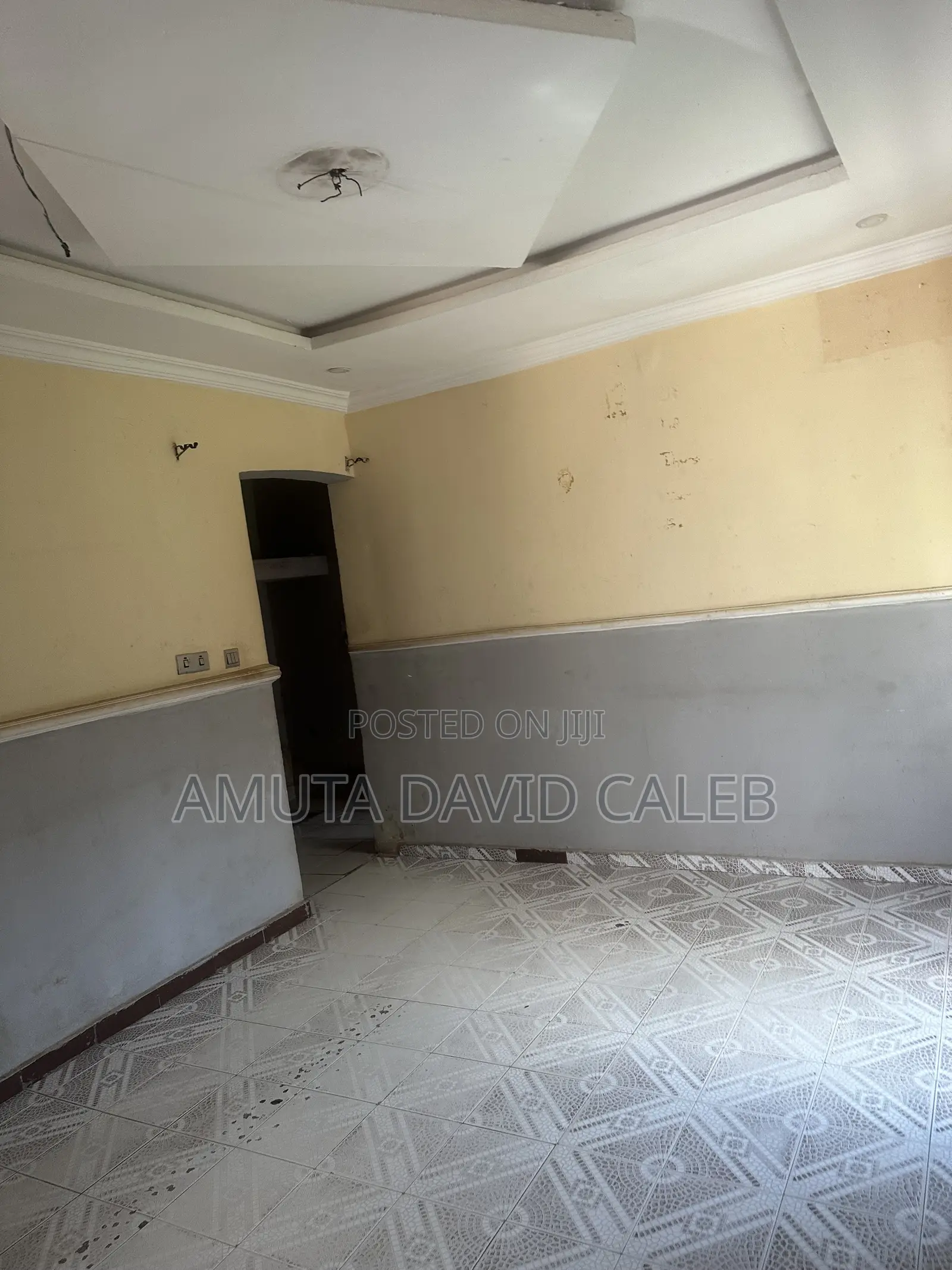Mini Flat in Nia Quarter Estate for sale
