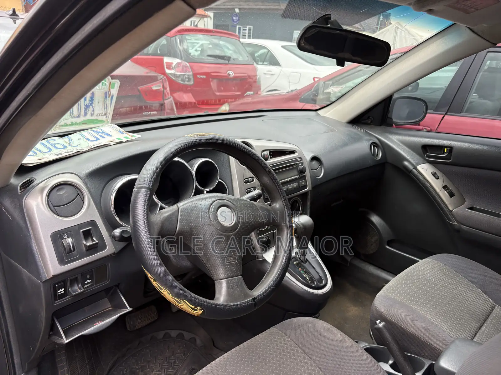 Toyota Matrix XR Hatchback FWD (1.8L 4cyl 4A) 2007 Black