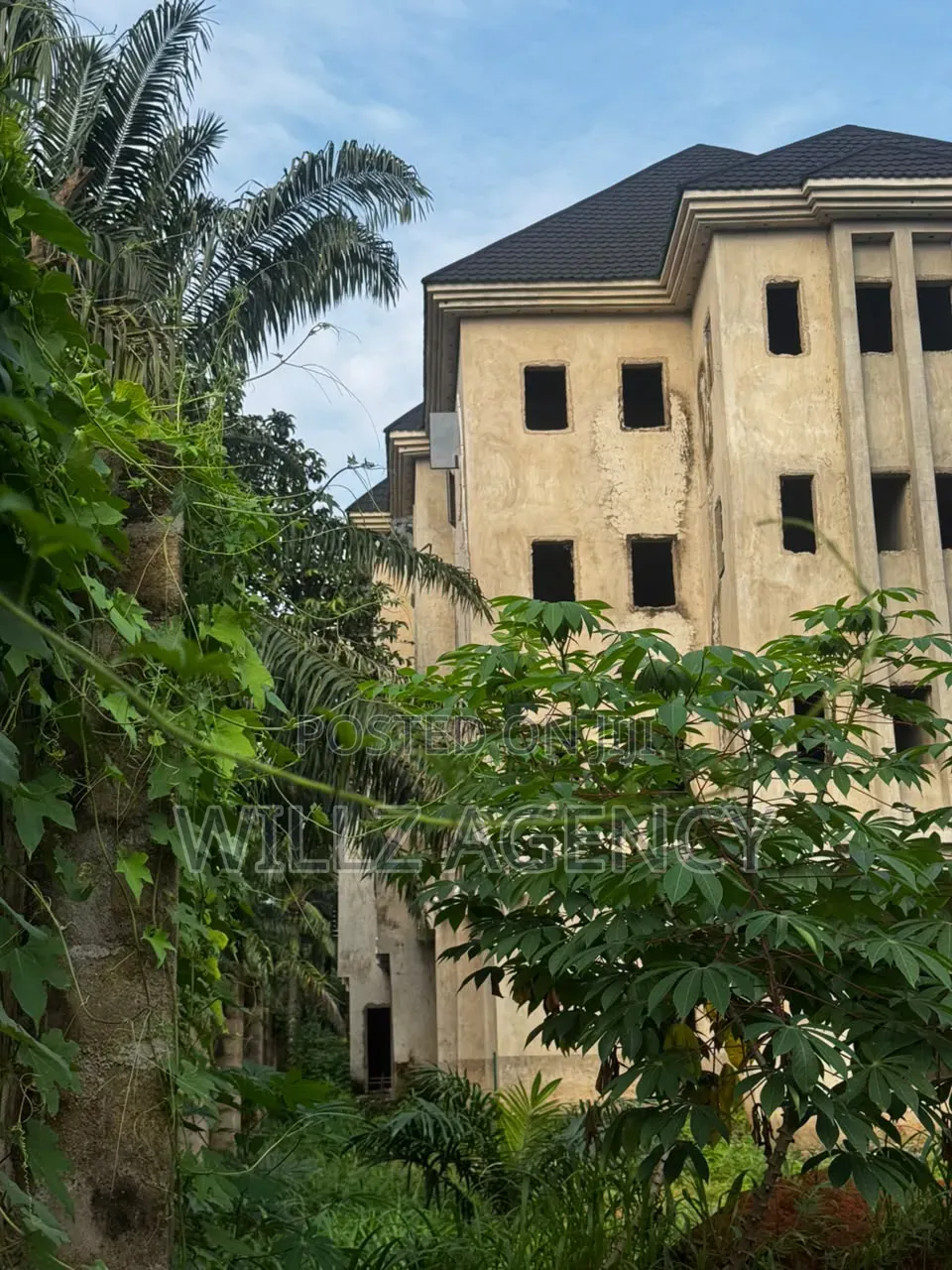 3bdrm Villa in Nnewi for sale