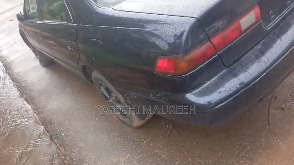 Toyota Camry Automatic 1999 Black