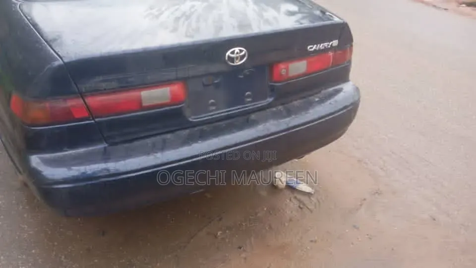 Toyota Camry Automatic 1999 Black