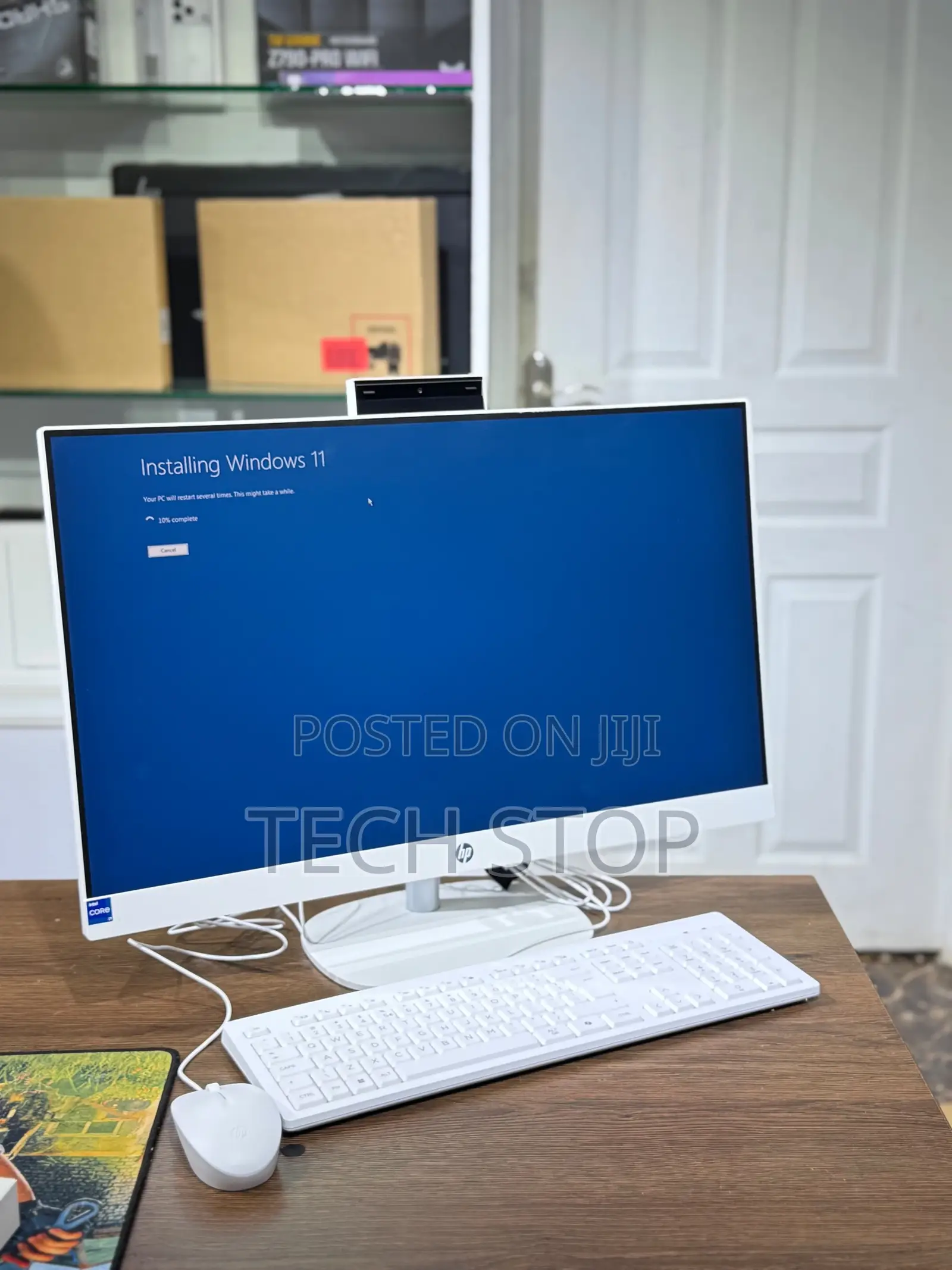 New Desktop Computer HP AiO 24 8GB Intel Core Ultra 5 SSD 512GB