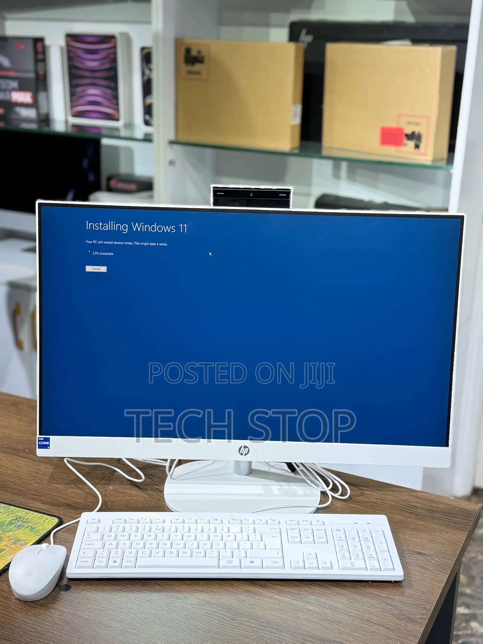 New Desktop Computer HP AiO 24 8GB Intel Core Ultra 5 SSD 512GB