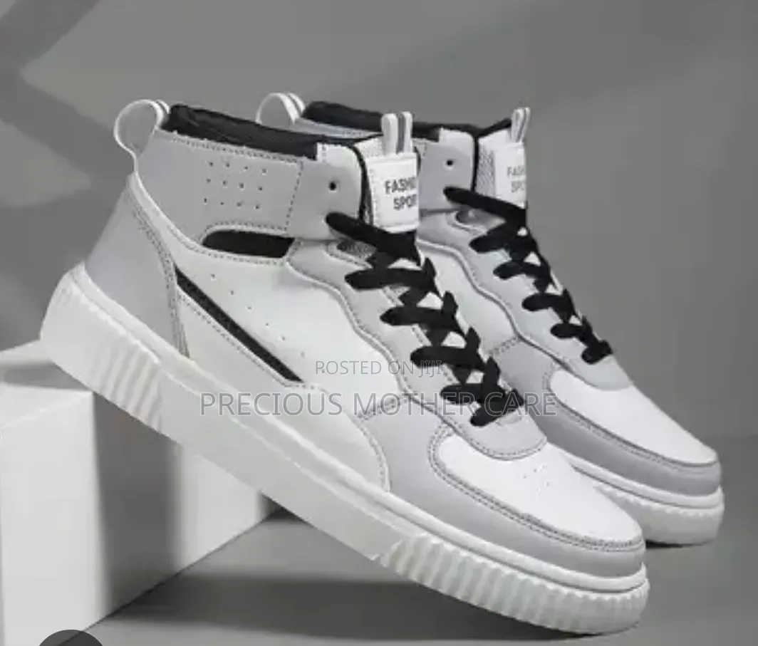 Quality Hit Top Children Sneakers