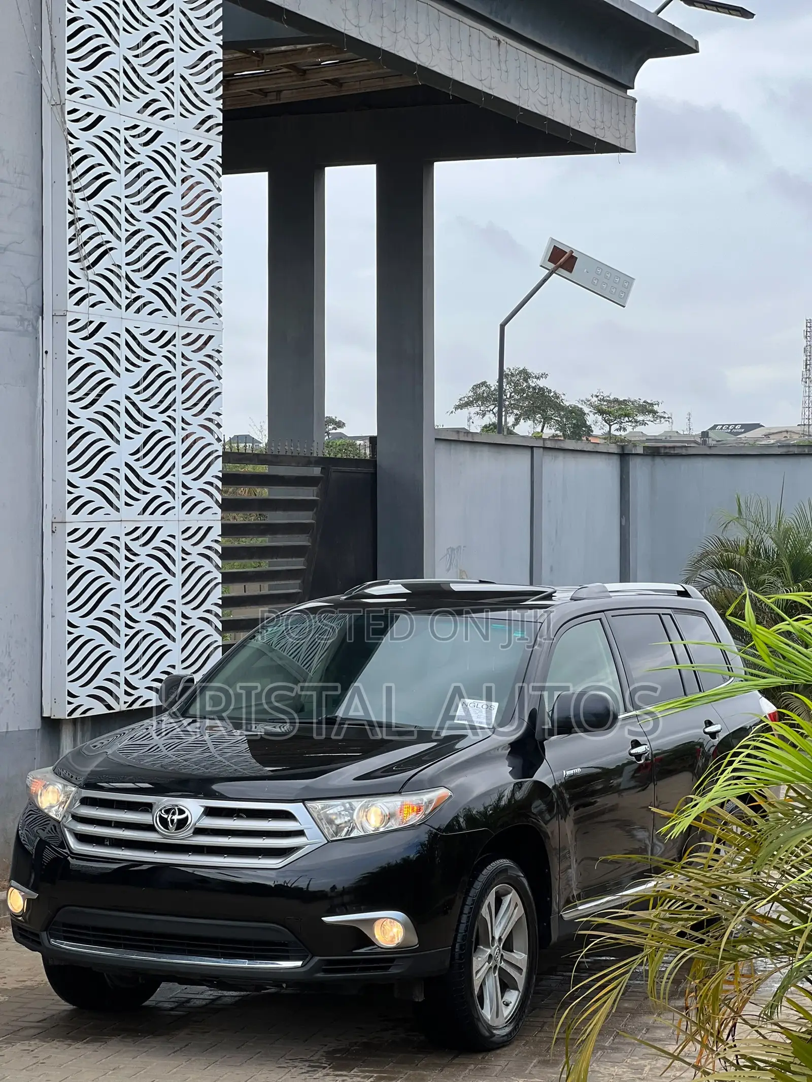 Toyota Highlander Limited 2012 Black
