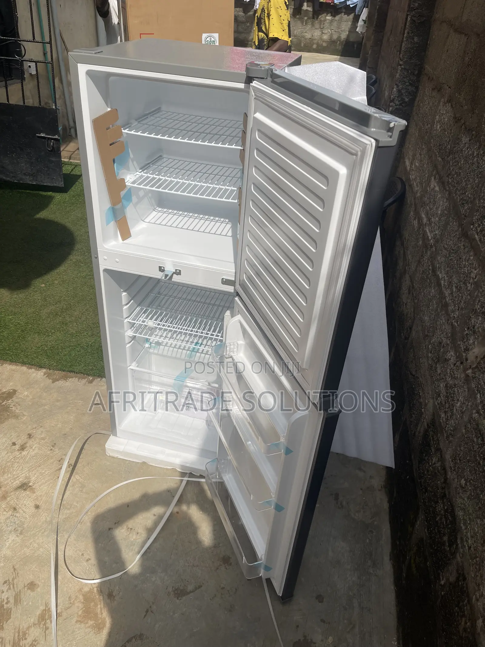 Skyrun BCD-195HS – 195L of Reliable Refrigeration