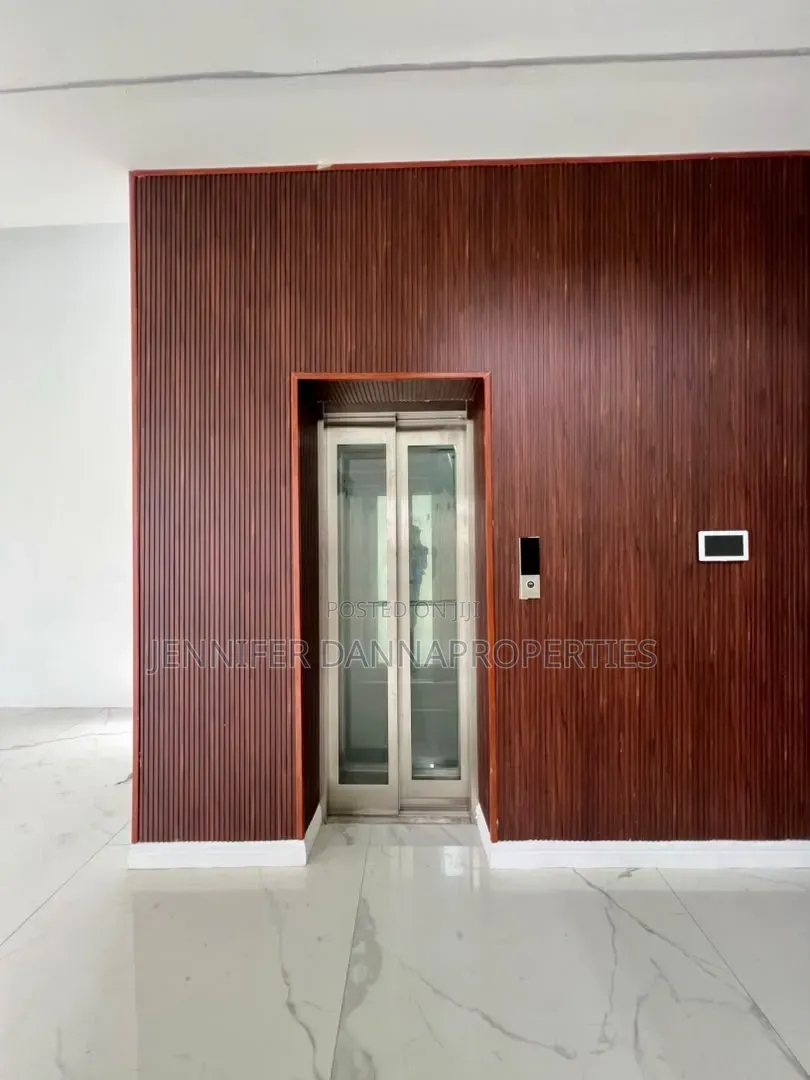 5bdrm Duplex in VGC / Ajah for sale