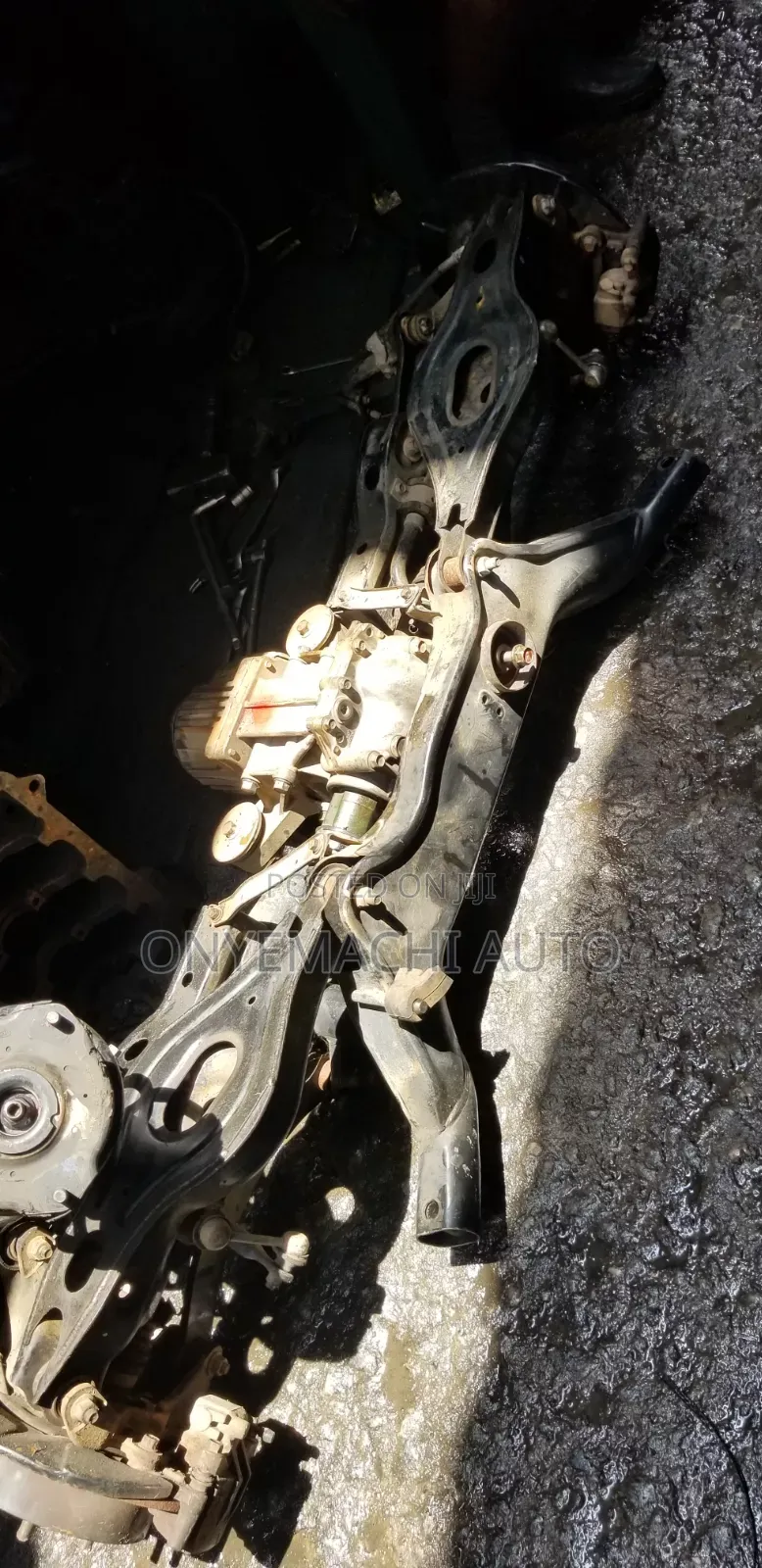 Complete Back Beam Mitsubishi Outlander 2008,2009