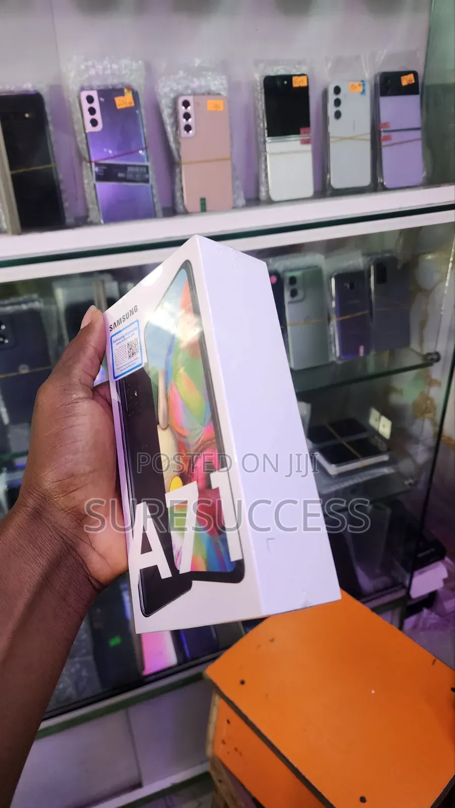 New Samsung Galaxy A71 128 GB Black