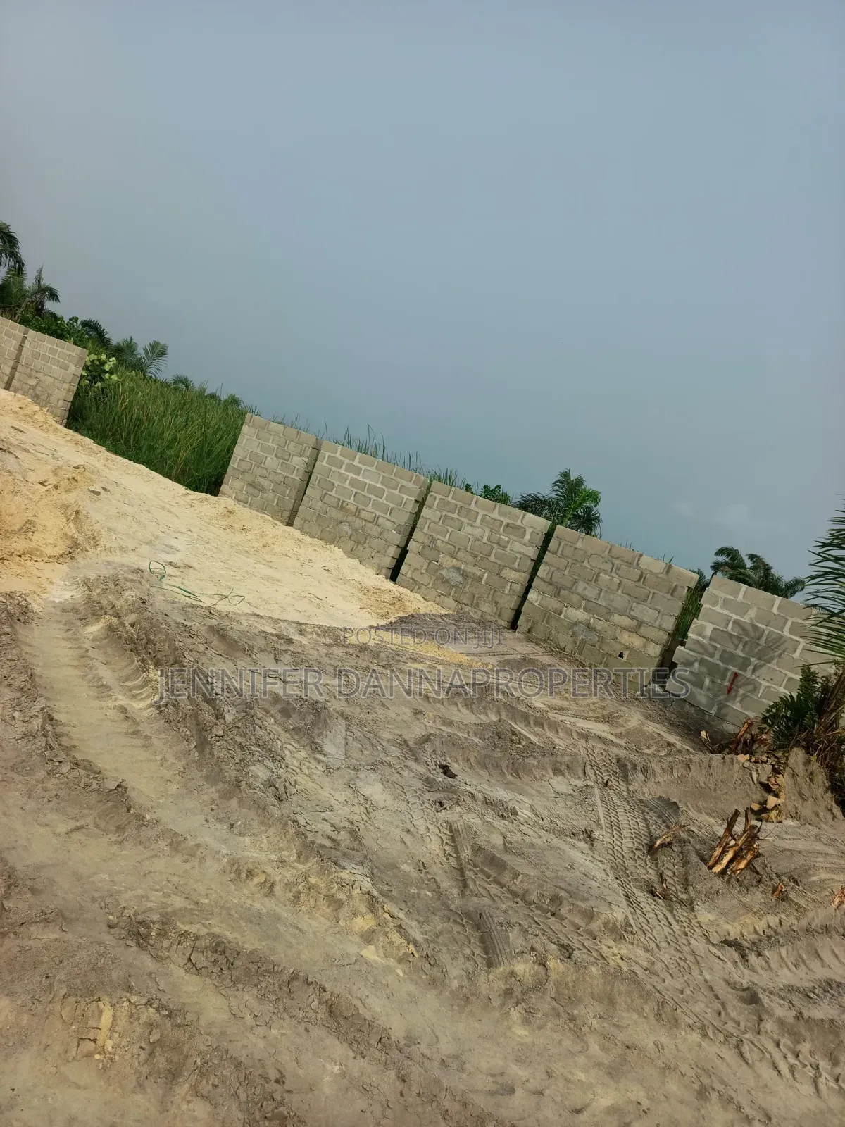 Plots of Residential Serviced Land