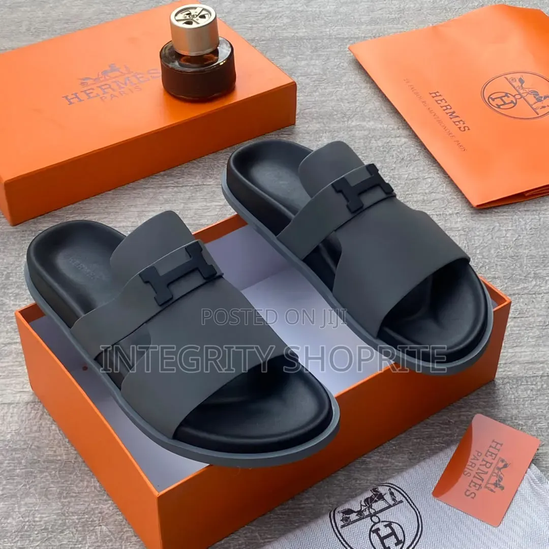 Hermès Slippers 
Size 40——46