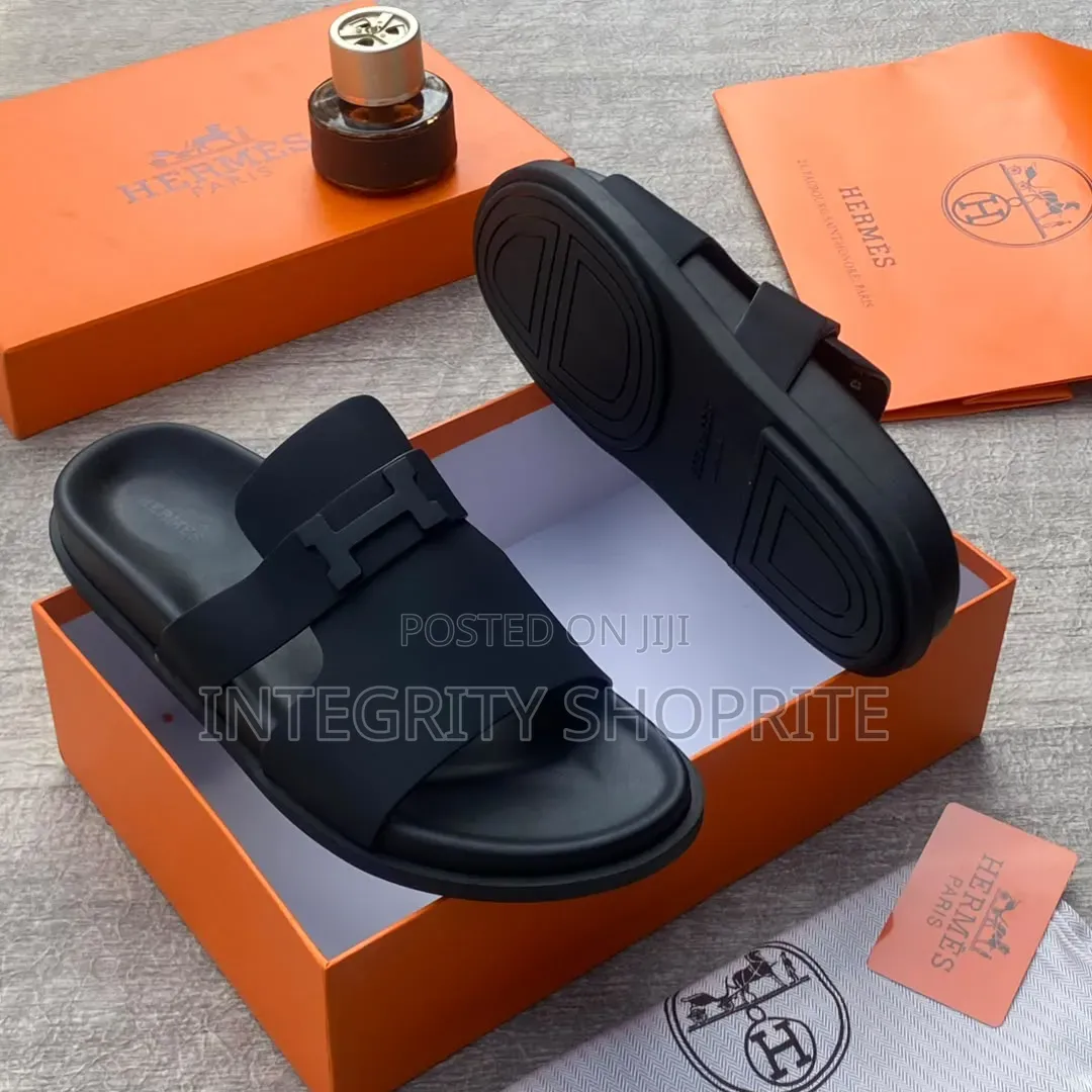 Hermès Slippers 
Size 40——46