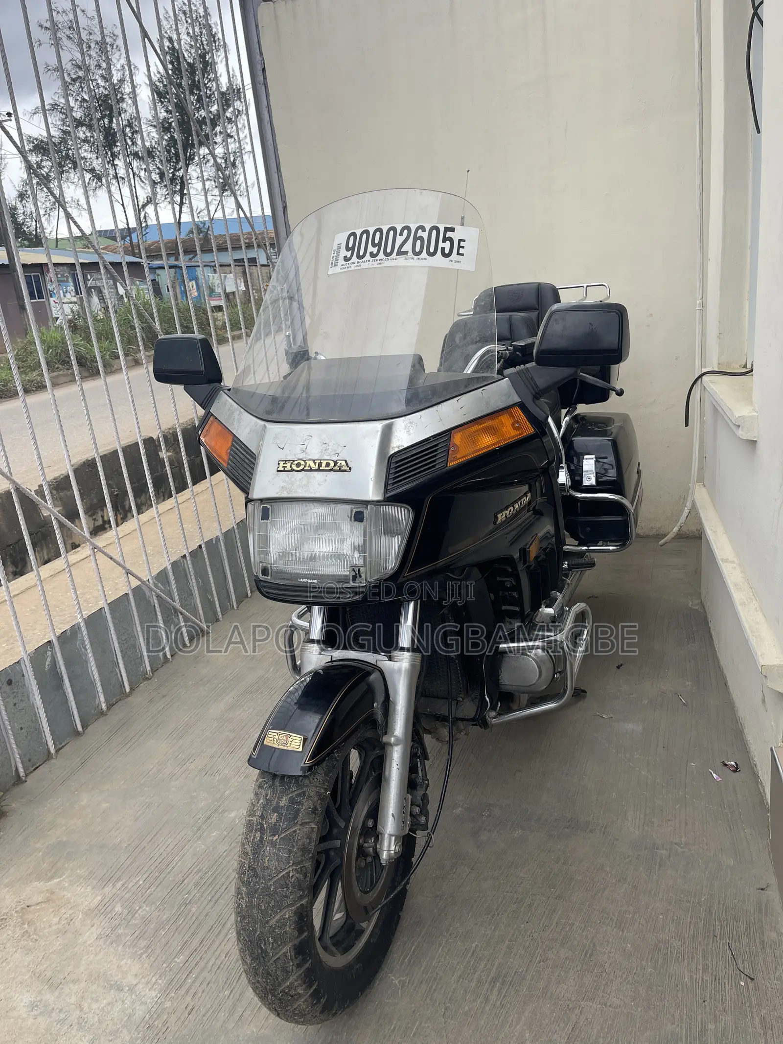Honda Gold Wing 1986 Black