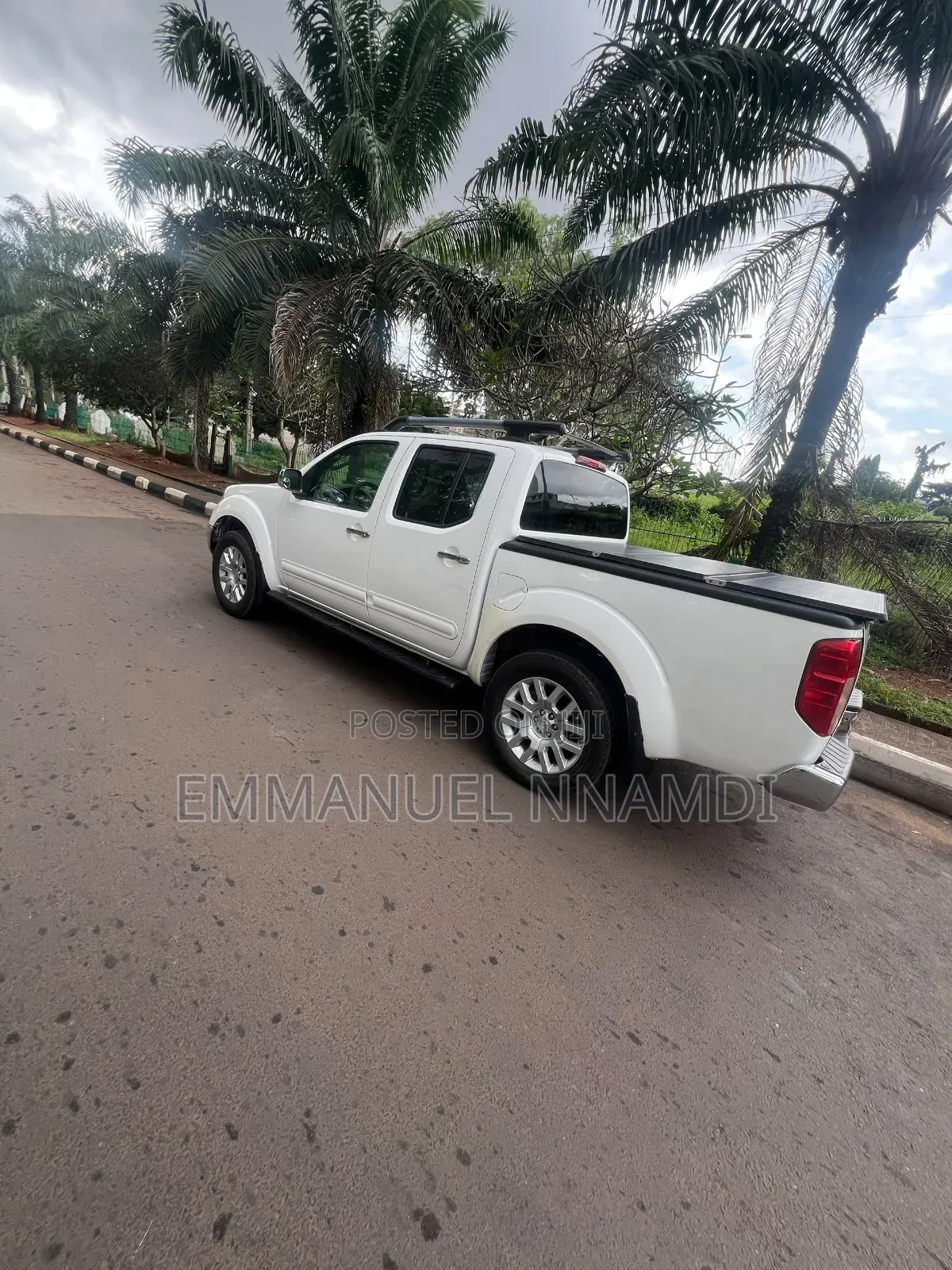 Nissan Frontier King Cab SE V6 2009 White