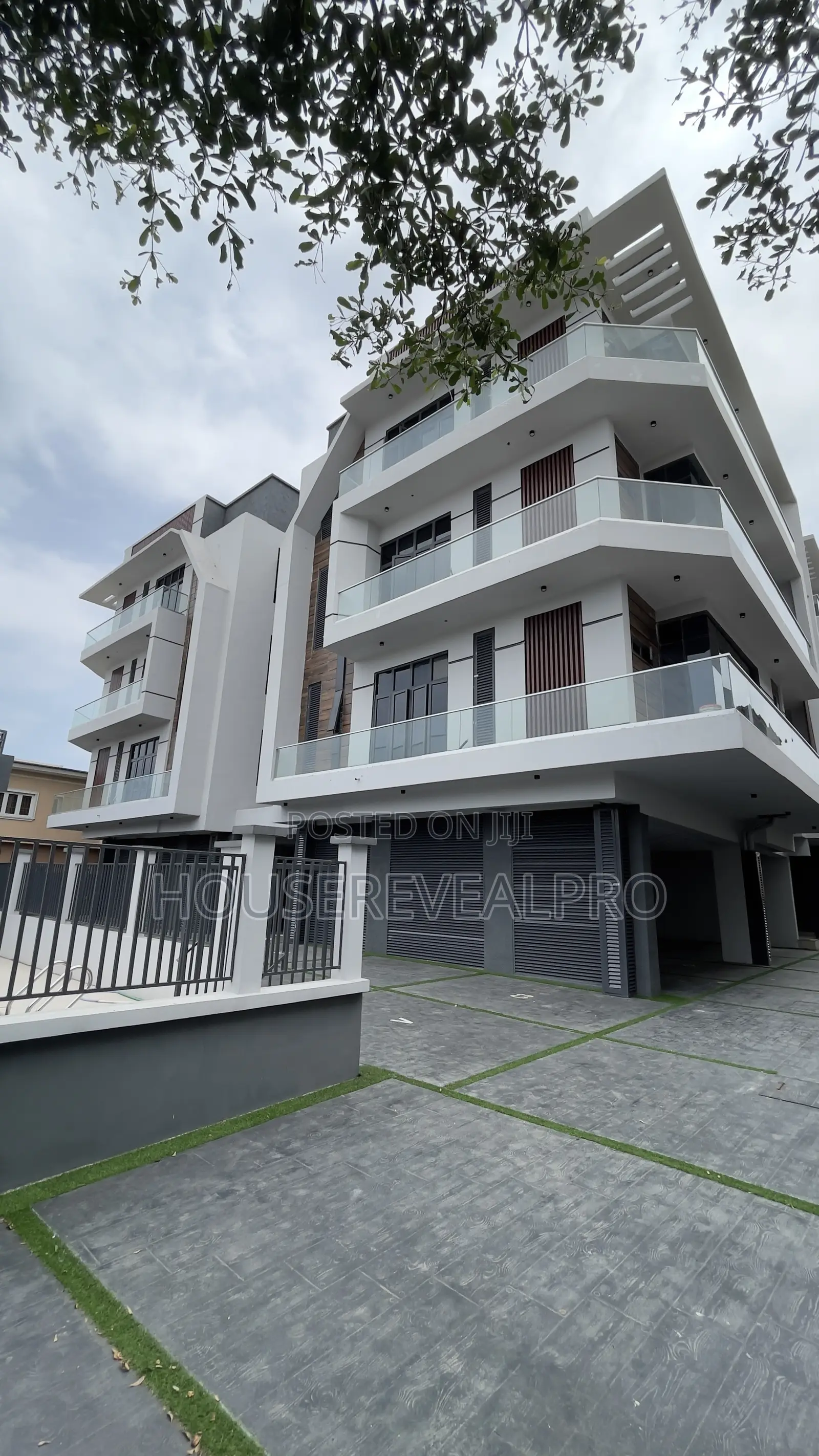 2bdrm Apartment in Lekki Maruwa for rent