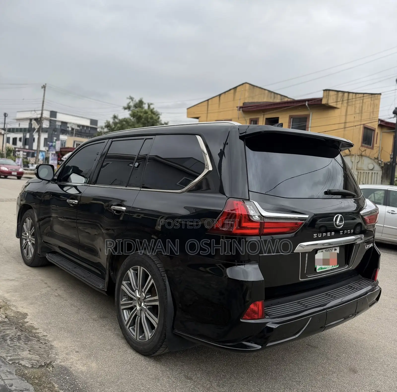 Lexus LX 570 (5 seats) AWD 2017 Black
