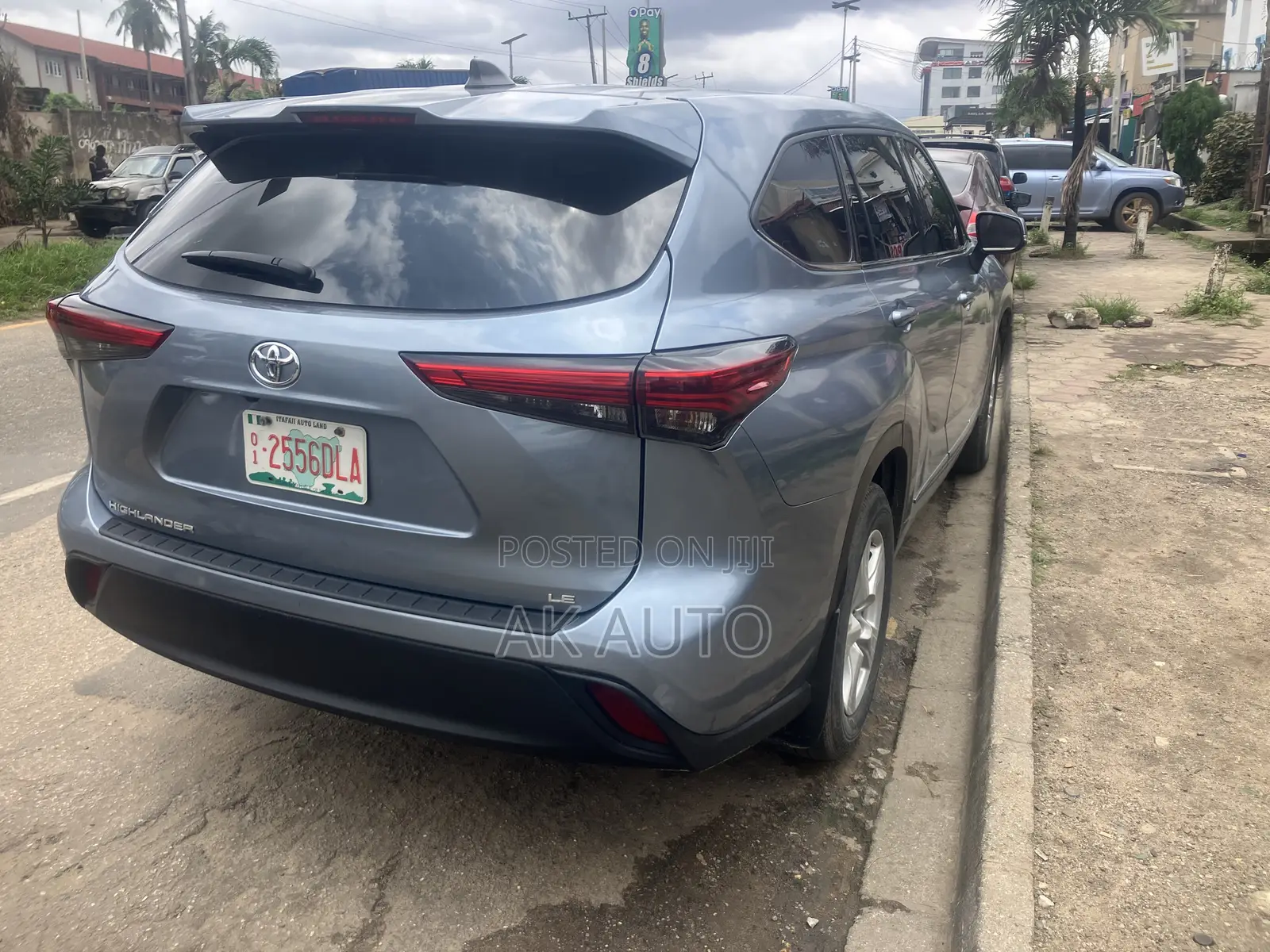 Toyota Highlander LE AWD 2023 Blue