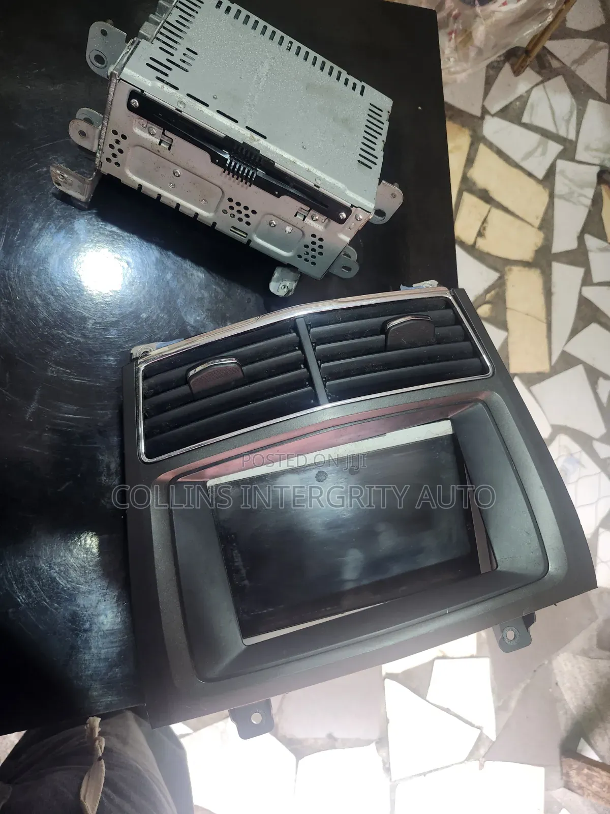 Complete Face Lincoln MKT 2012 to 2015