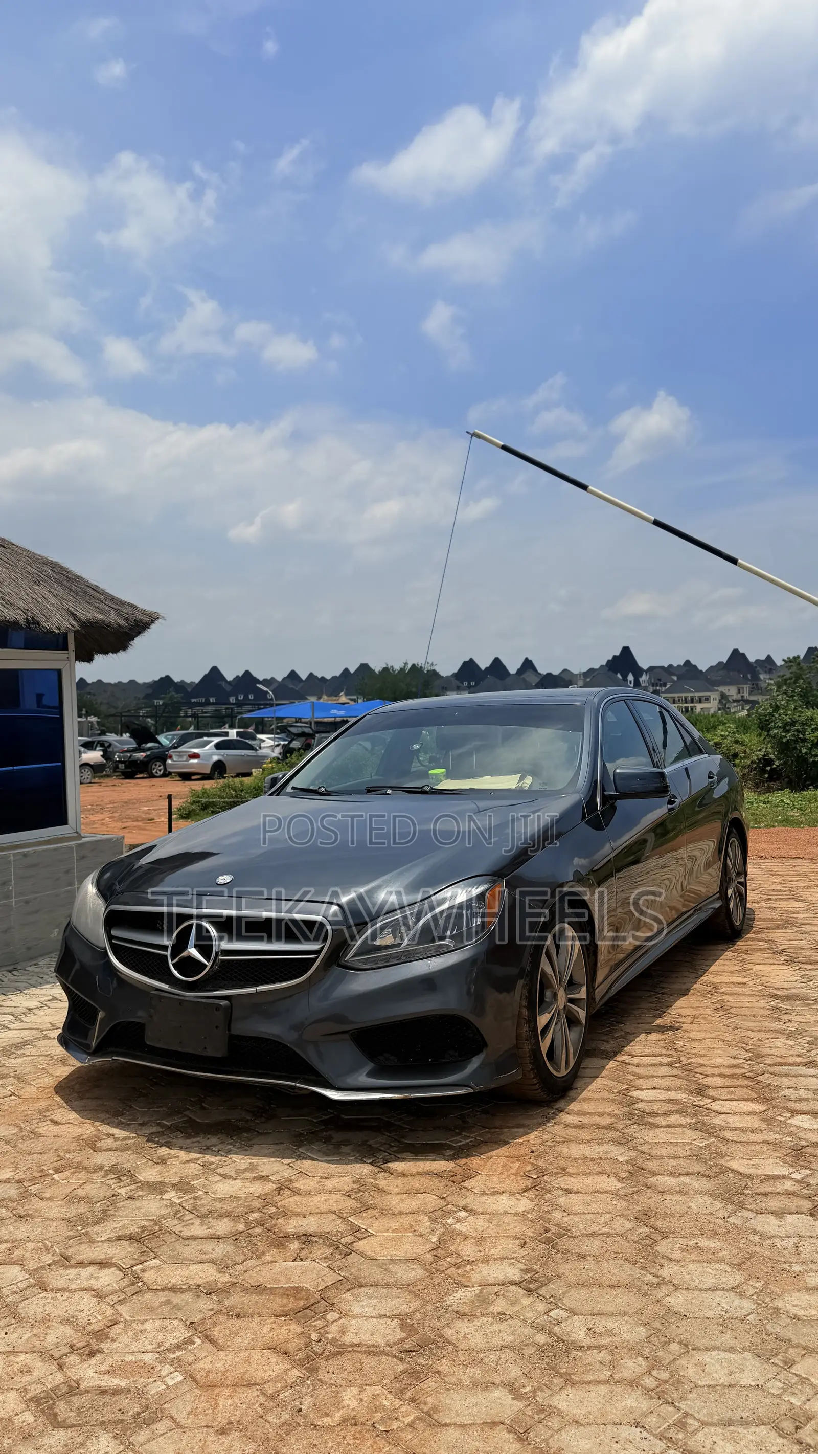 Mercedes-Benz E350 Base 4dr Sedan RWD (3.5L 6cyl 7A) 2014 Gray