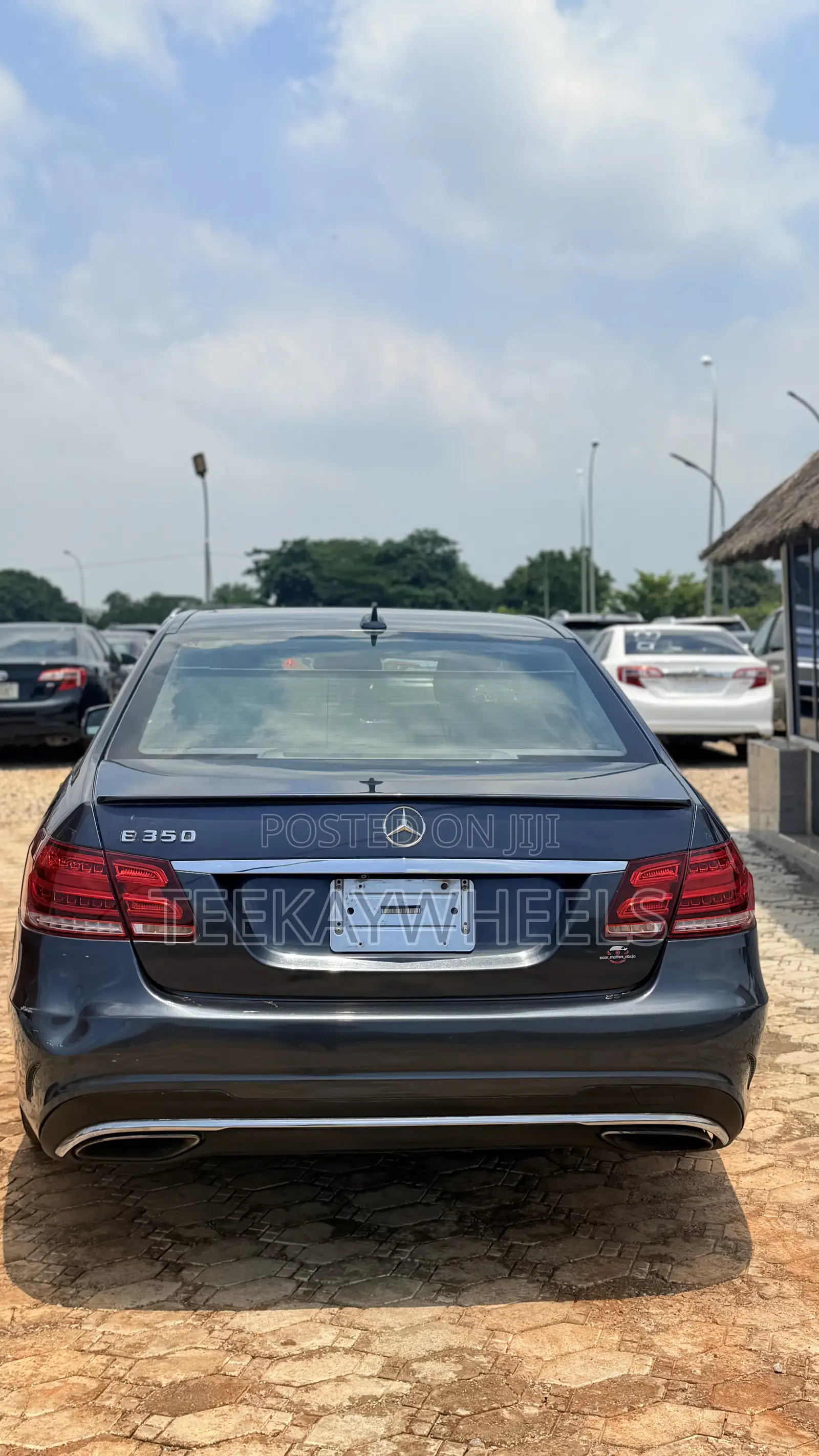 Mercedes-Benz E350 Base 4dr Sedan RWD (3.5L 6cyl 7A) 2014 Gray