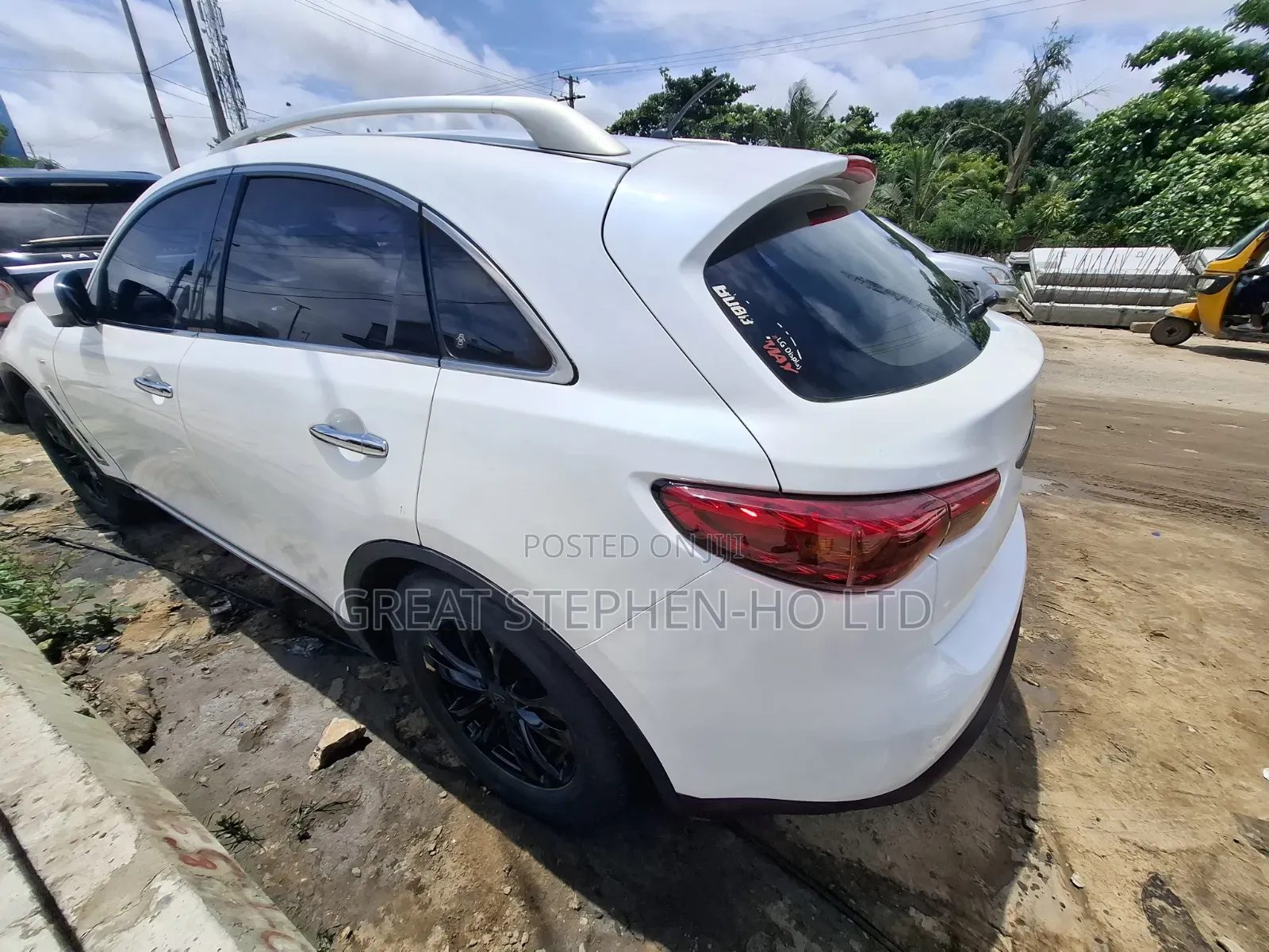 Infiniti FX 35 2010 White