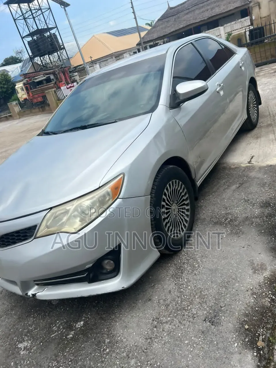 Toyota Camry LE 4dr Sedan (2.5L 4cyl 6A) 2013 Silver