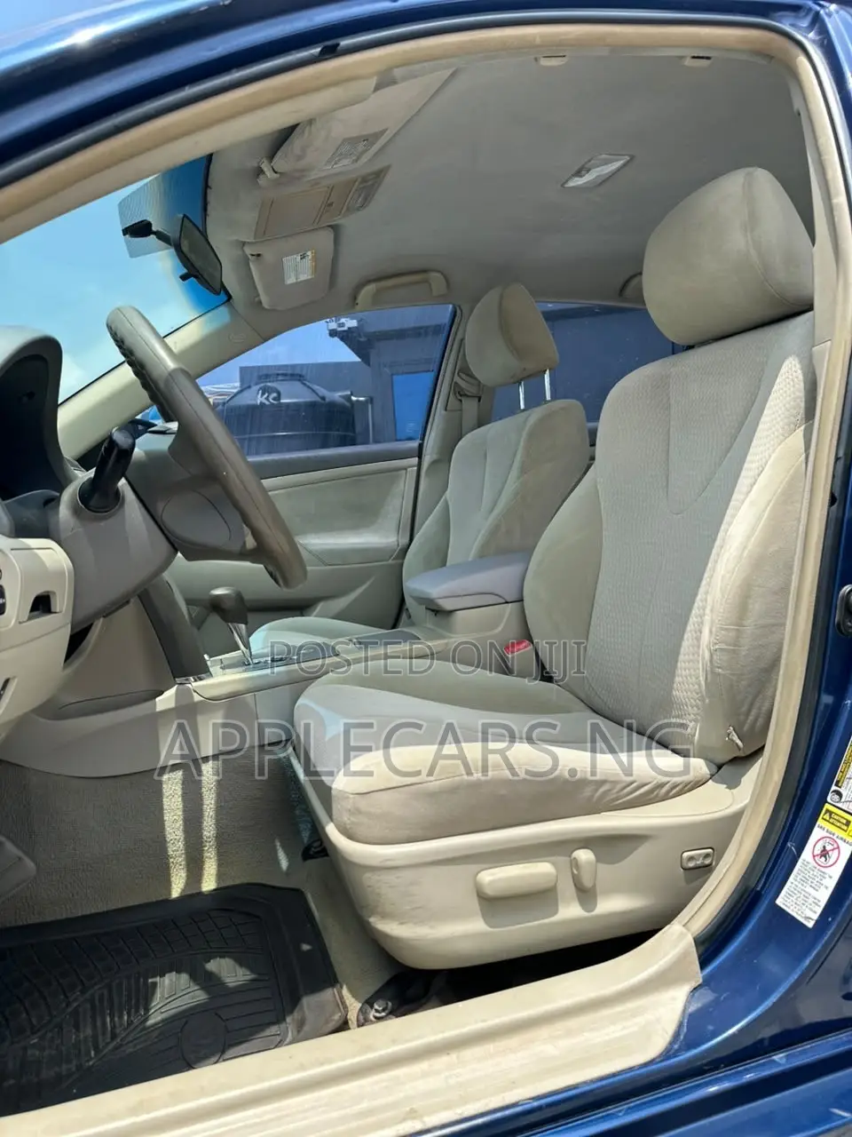 Toyota Camry LE 4dr Sedan (2.5L 4cyl 6A) 2011 Blue