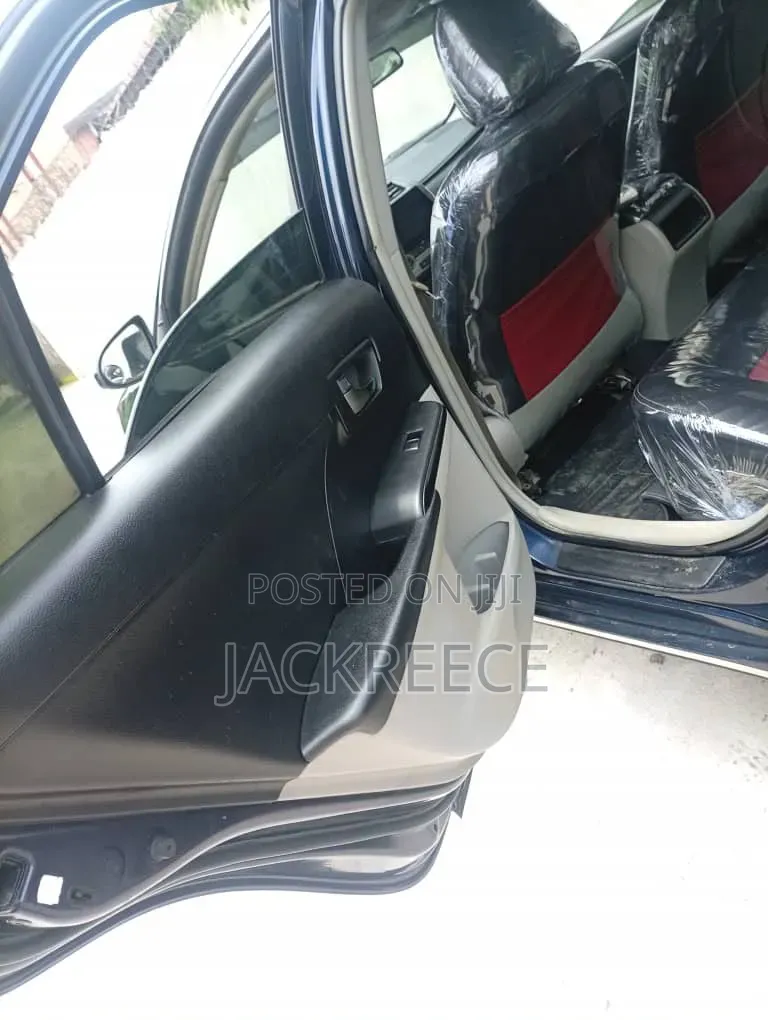 Toyota Camry 2014 Blue