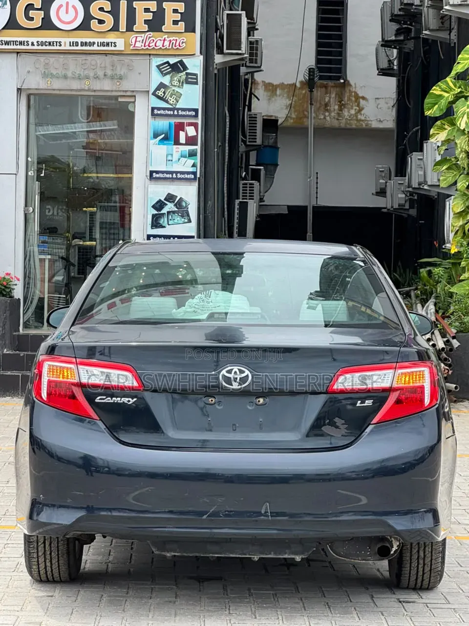 Toyota Camry LE 4dr Sedan (2.5L 4cyl 6A) 2012 Black