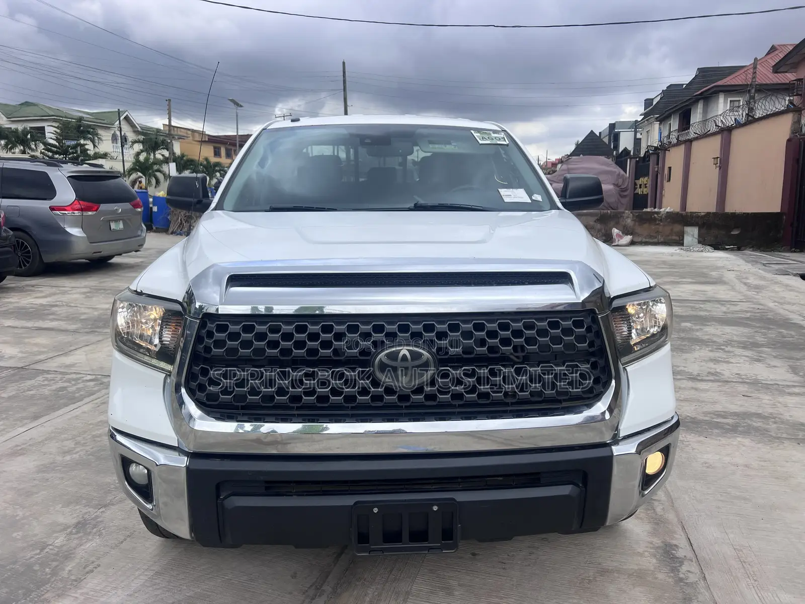 Toyota Tundra TRD Pro 5.7L V8 4x4 Double Cab 6.6 ft. box 145.7 in. WB