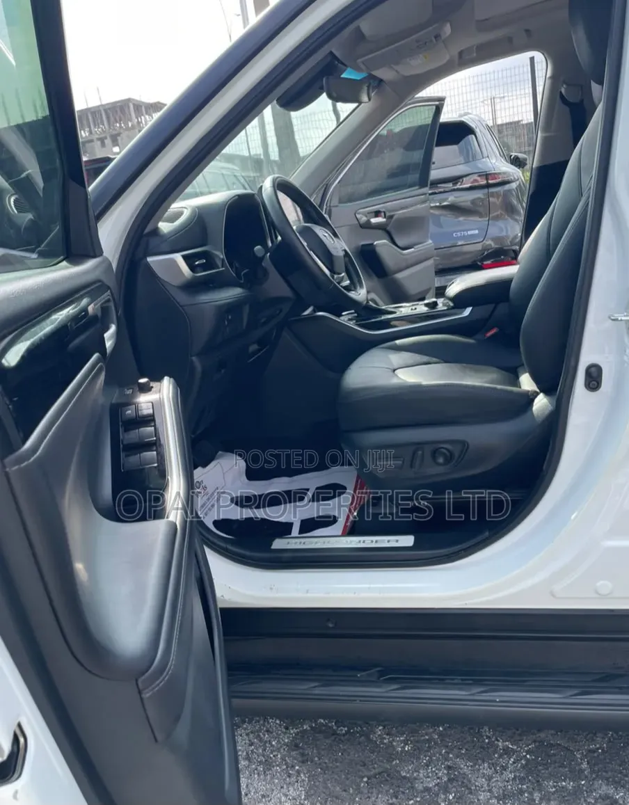 Toyota Highlander 2023