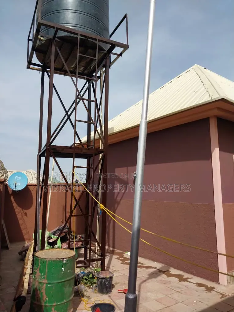 Studio Apartment in Yakowa Express Way, Kaduna / Kaduna State for sale