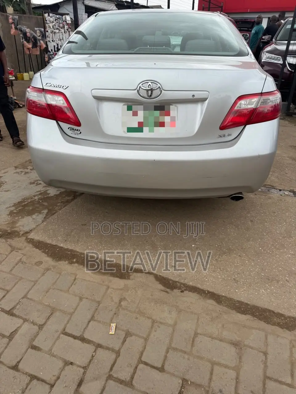 Toyota Camry XLE 4dr Sedan (2.4L 4cyl 5A) 2009 Silver
