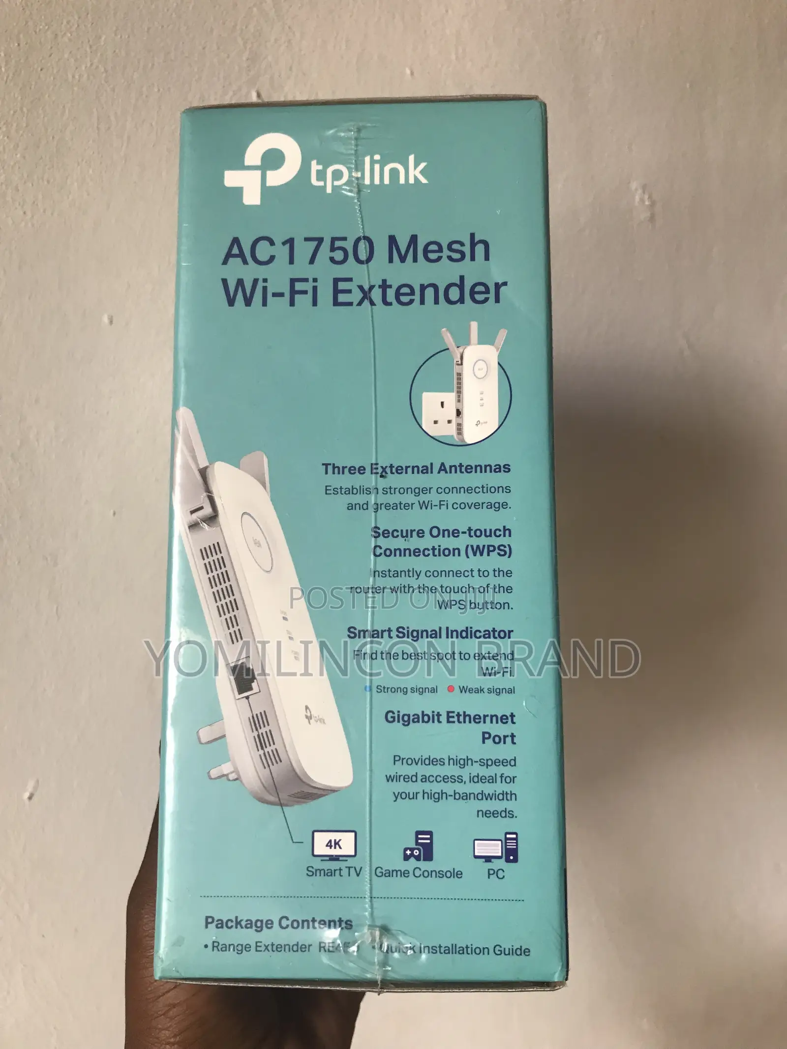 TP-Link RE450 AC1750 Dual Band Wi-Fi Range Extender.