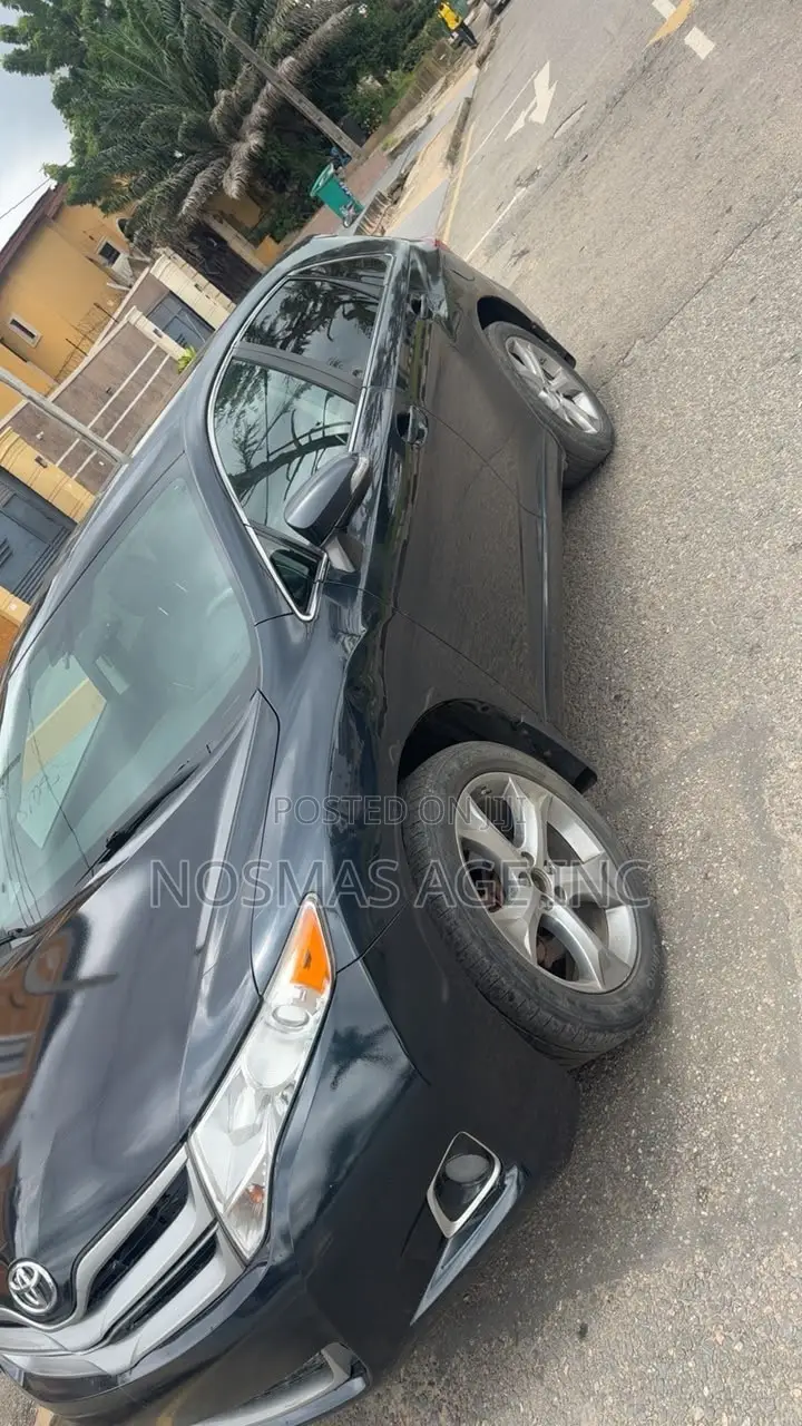 Toyota Venza XLE AWD 2013 Black