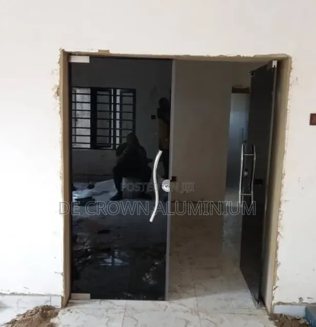 10mm Tempered Black Glass Ante Room Door With Silver Accessories
